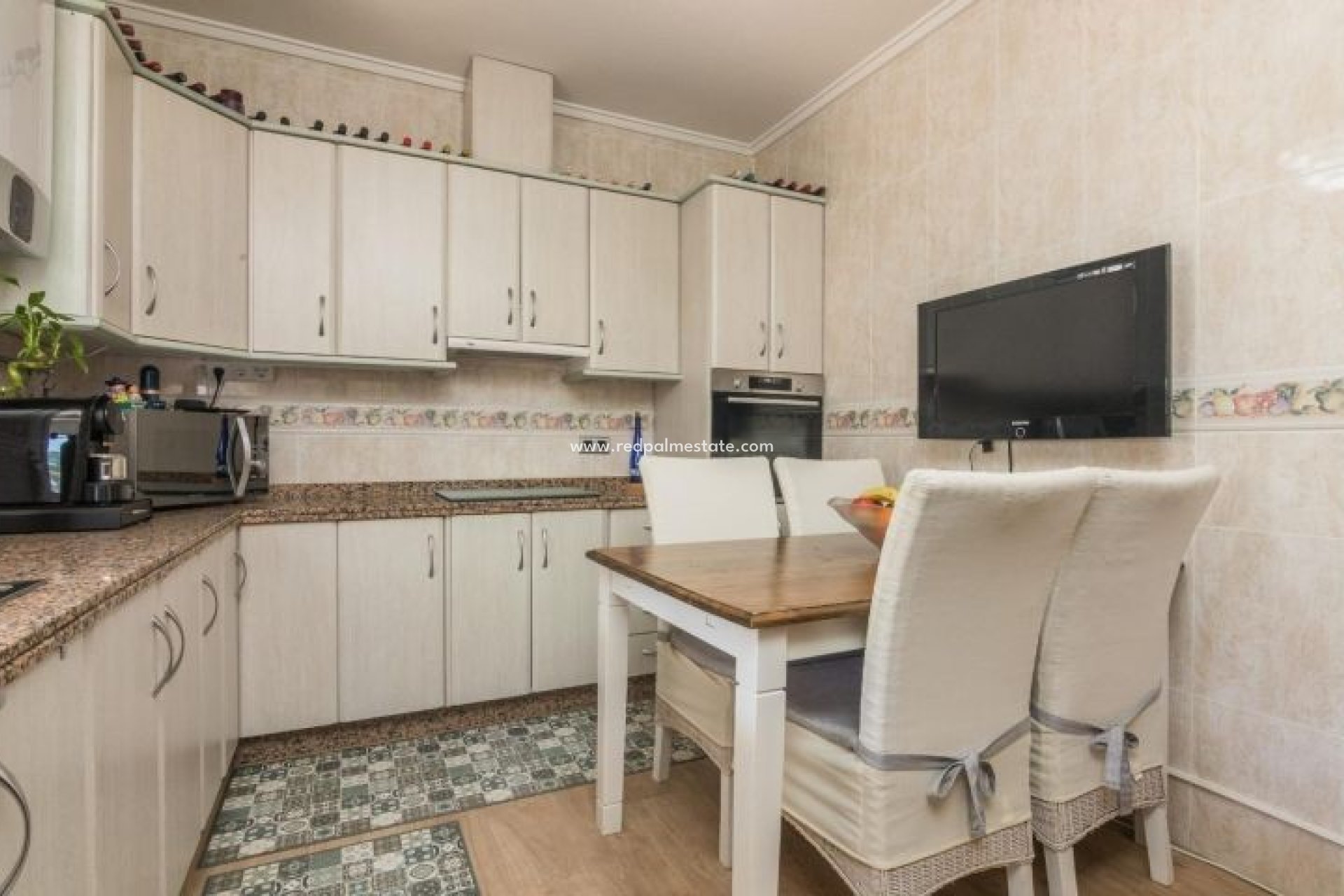 Resale - Villa -
Elche - Costa Blanca