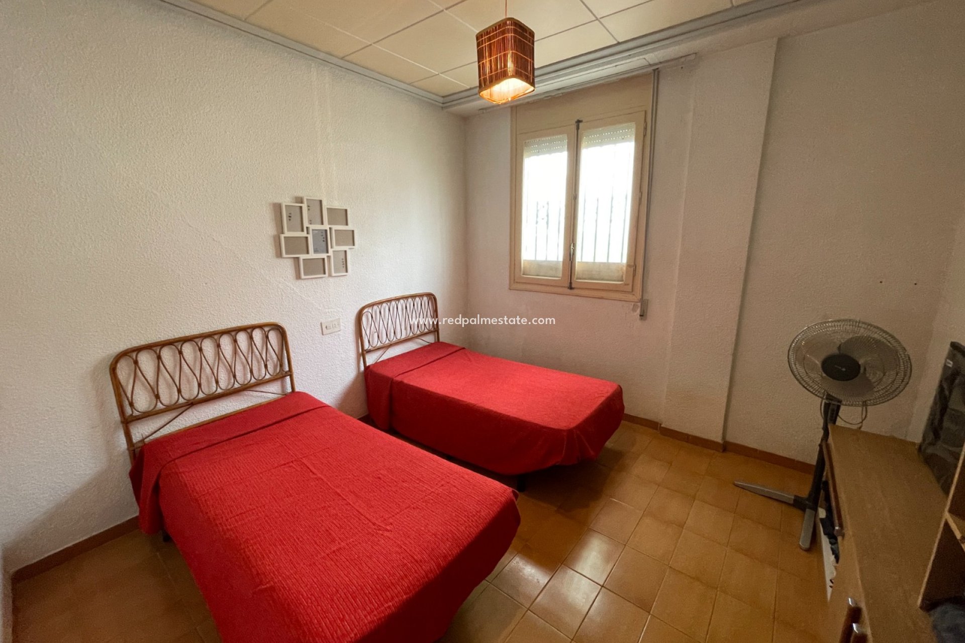 Resale - Villa -
Elche - Costa Blanca