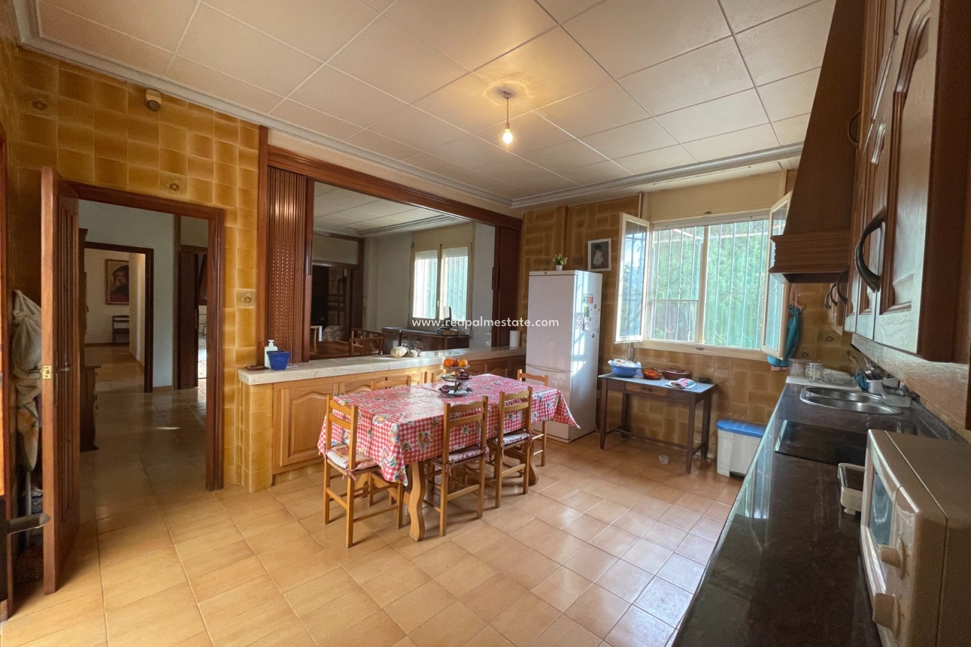 Resale - Villa -
Elche - Costa Blanca