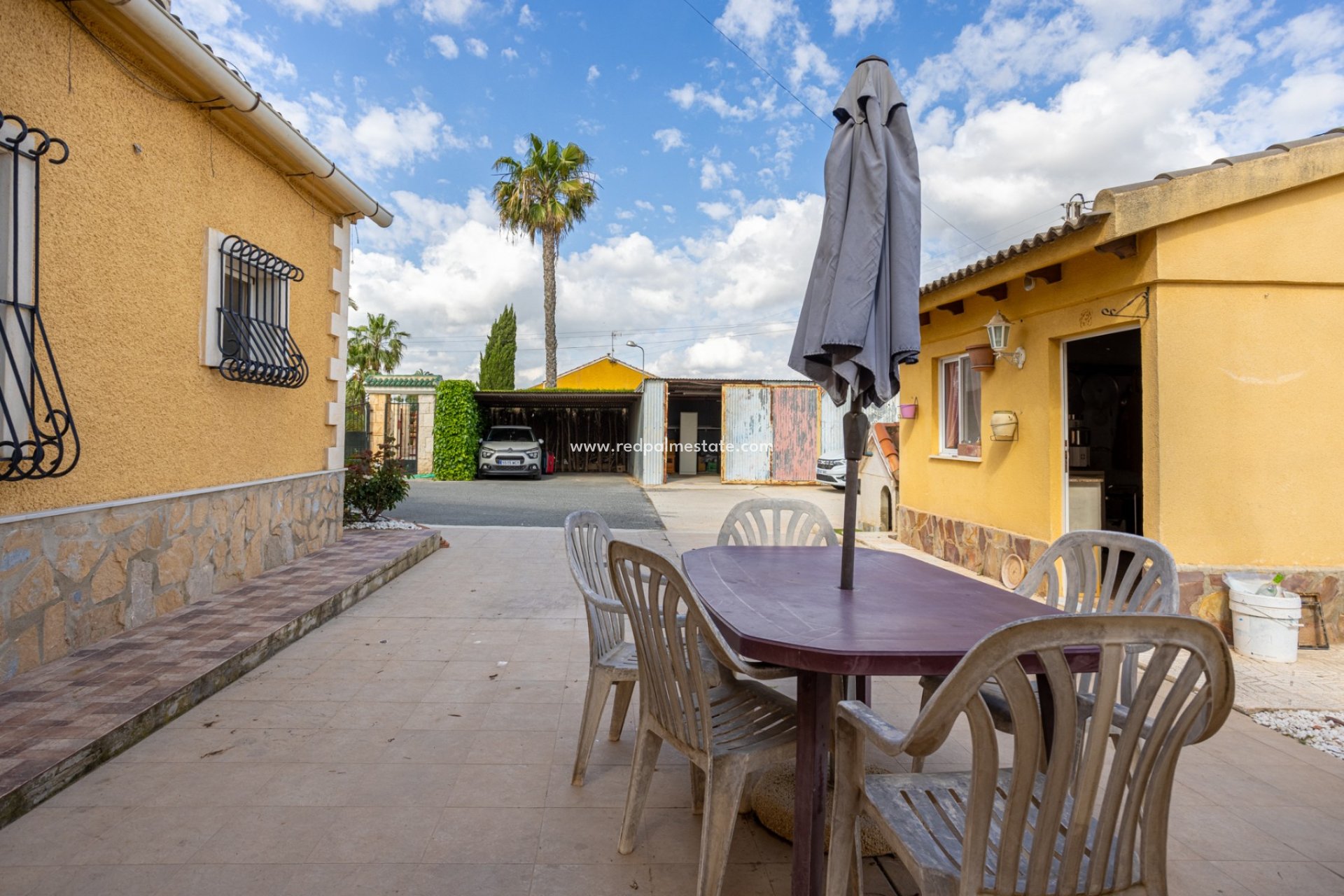 Resale - Villa -
Elche - Costa Blanca