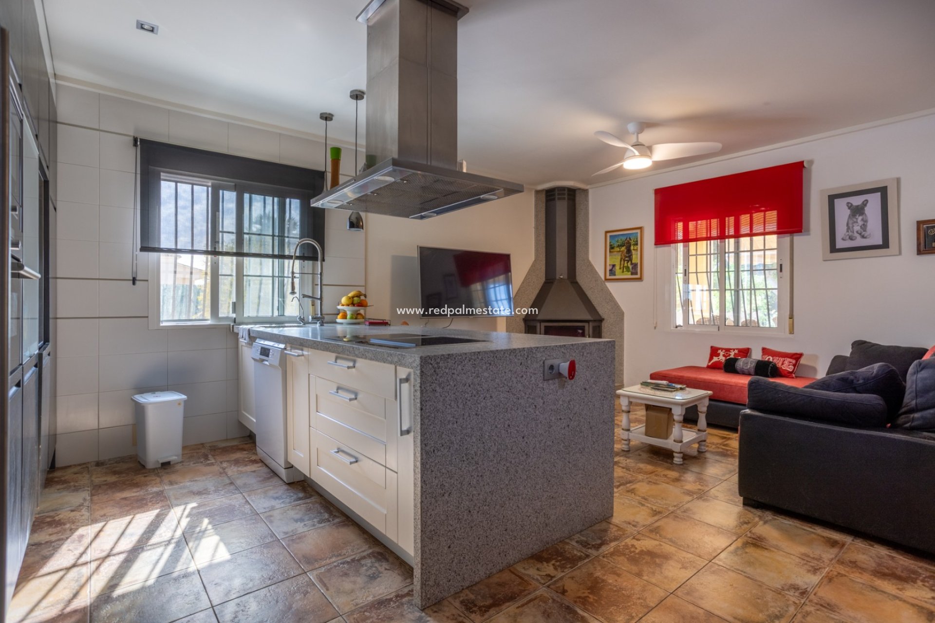 Resale - Villa -
Elche - La Hoya