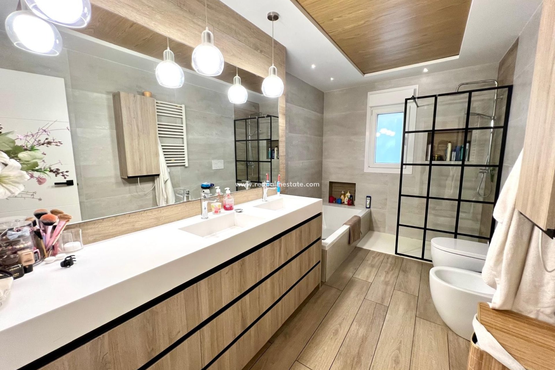 Resale - Villa -
Elda - Inland