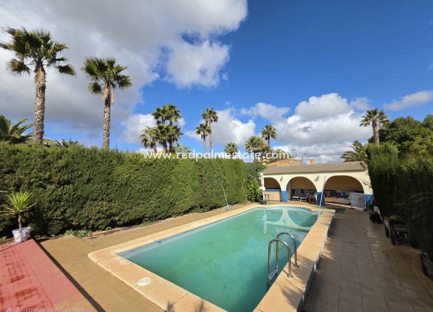 Resale - Villa -
Elda - Inland