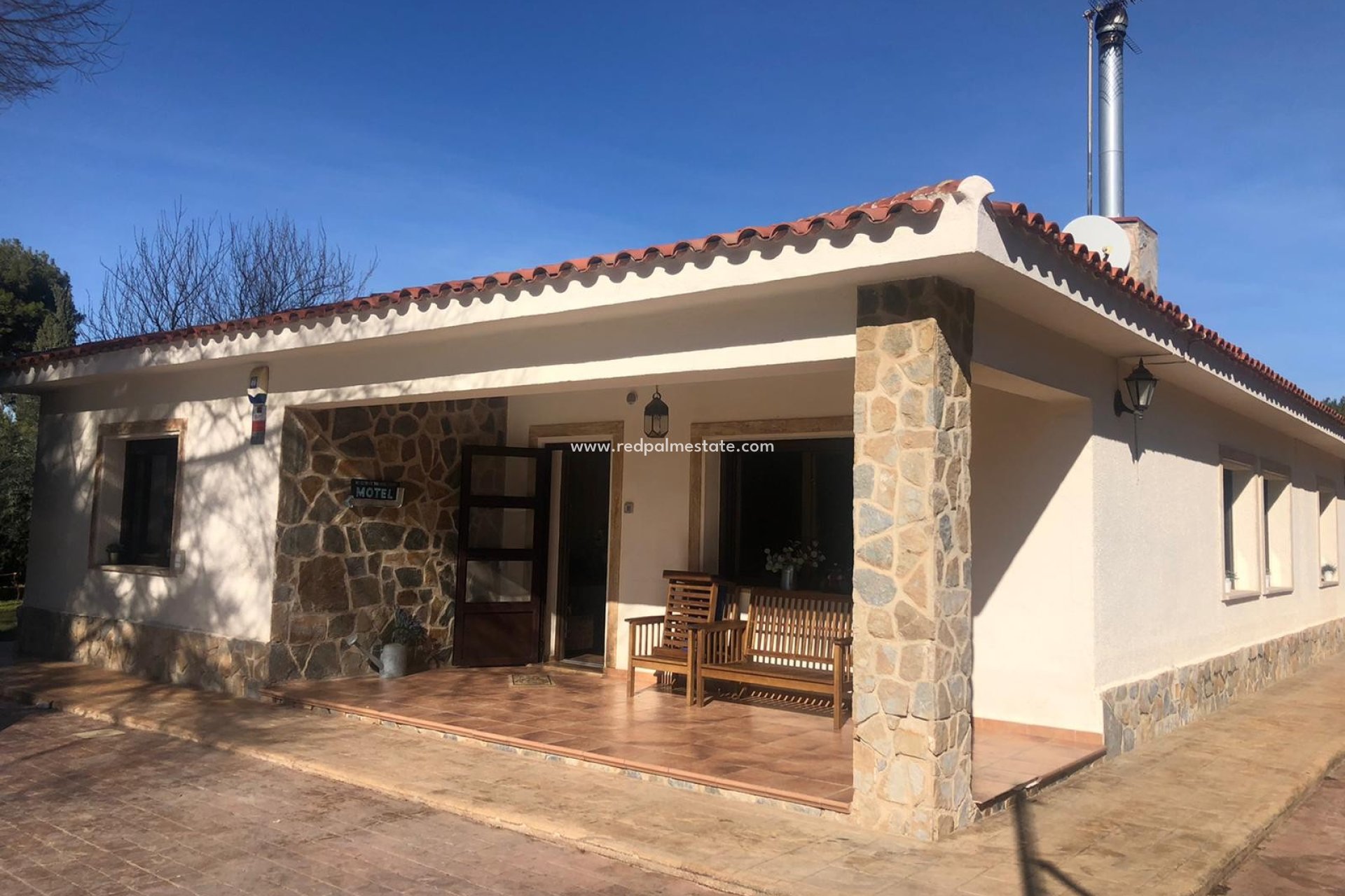 Resale - Villa -
Elda - Inland