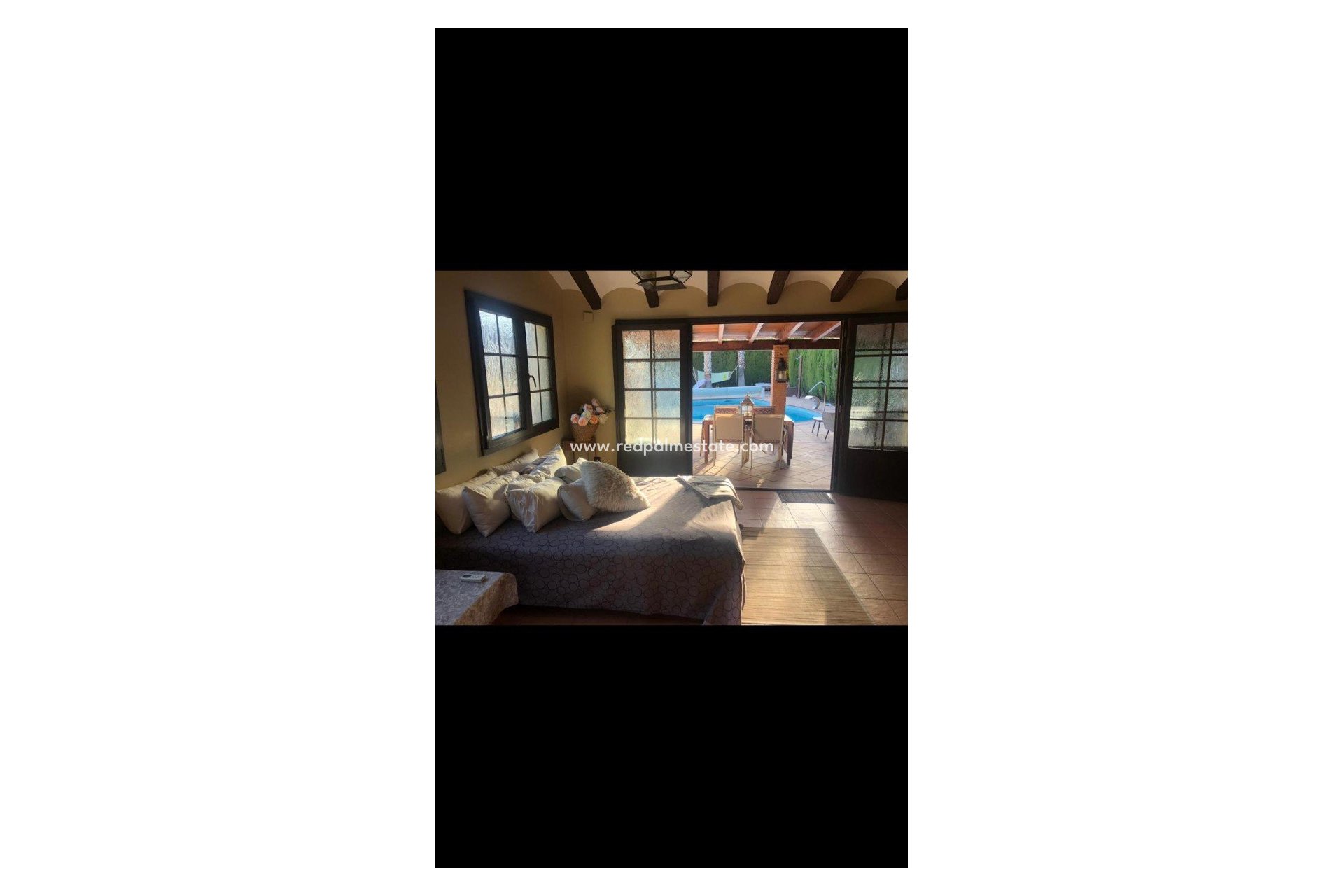 Resale - Villa -
Elda - Inland