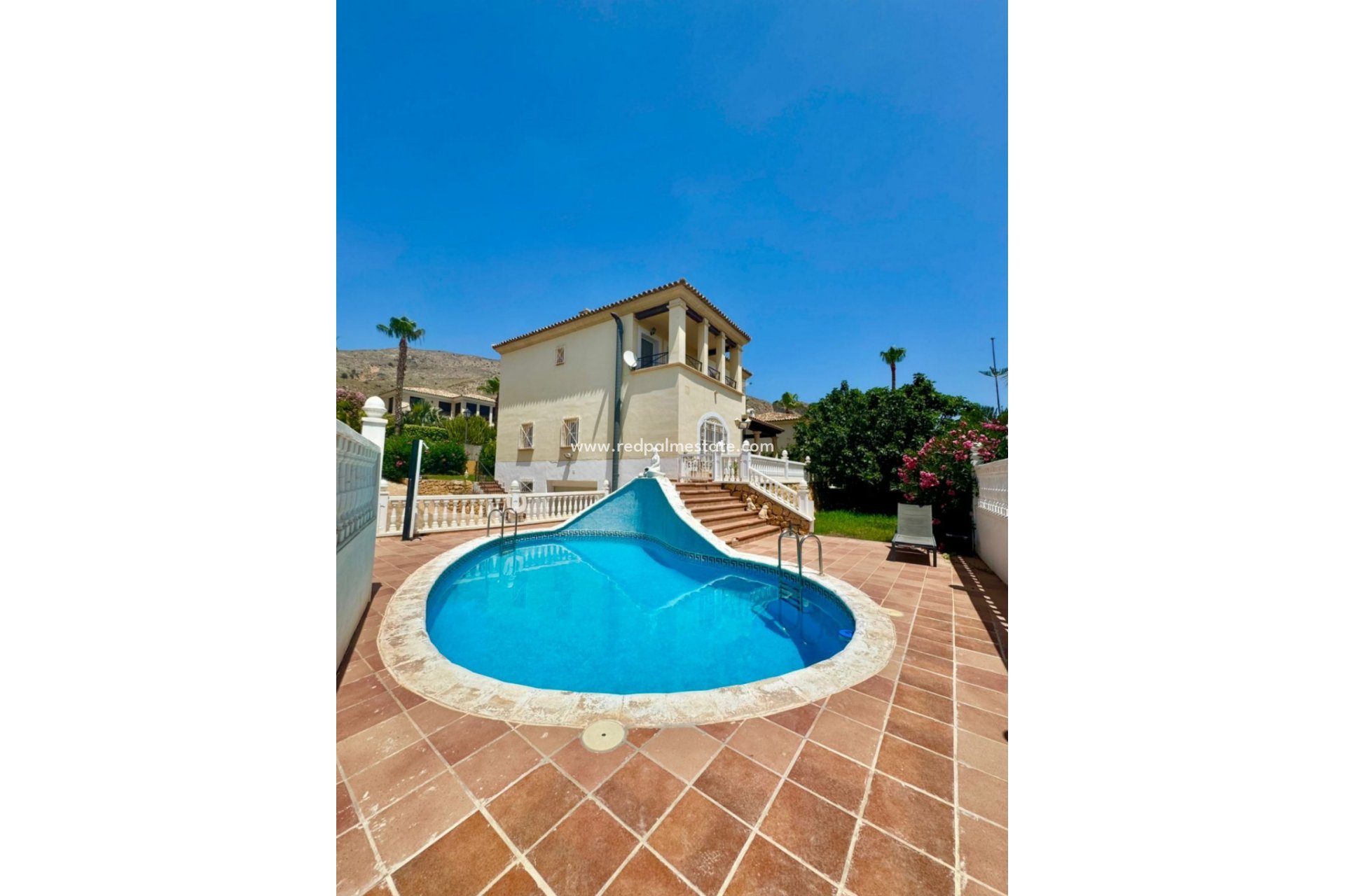 Resale - Villa -
Finestrat - Costa Blanca