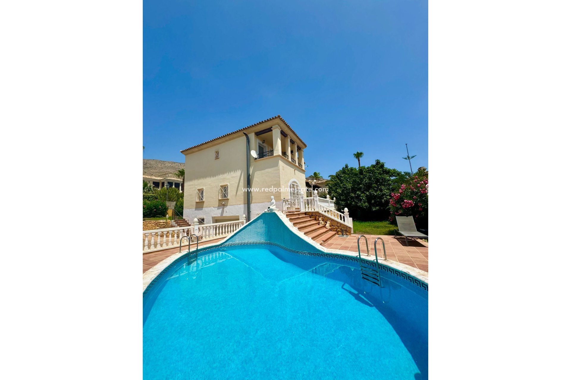 Resale - Villa -
Finestrat - Costa Blanca