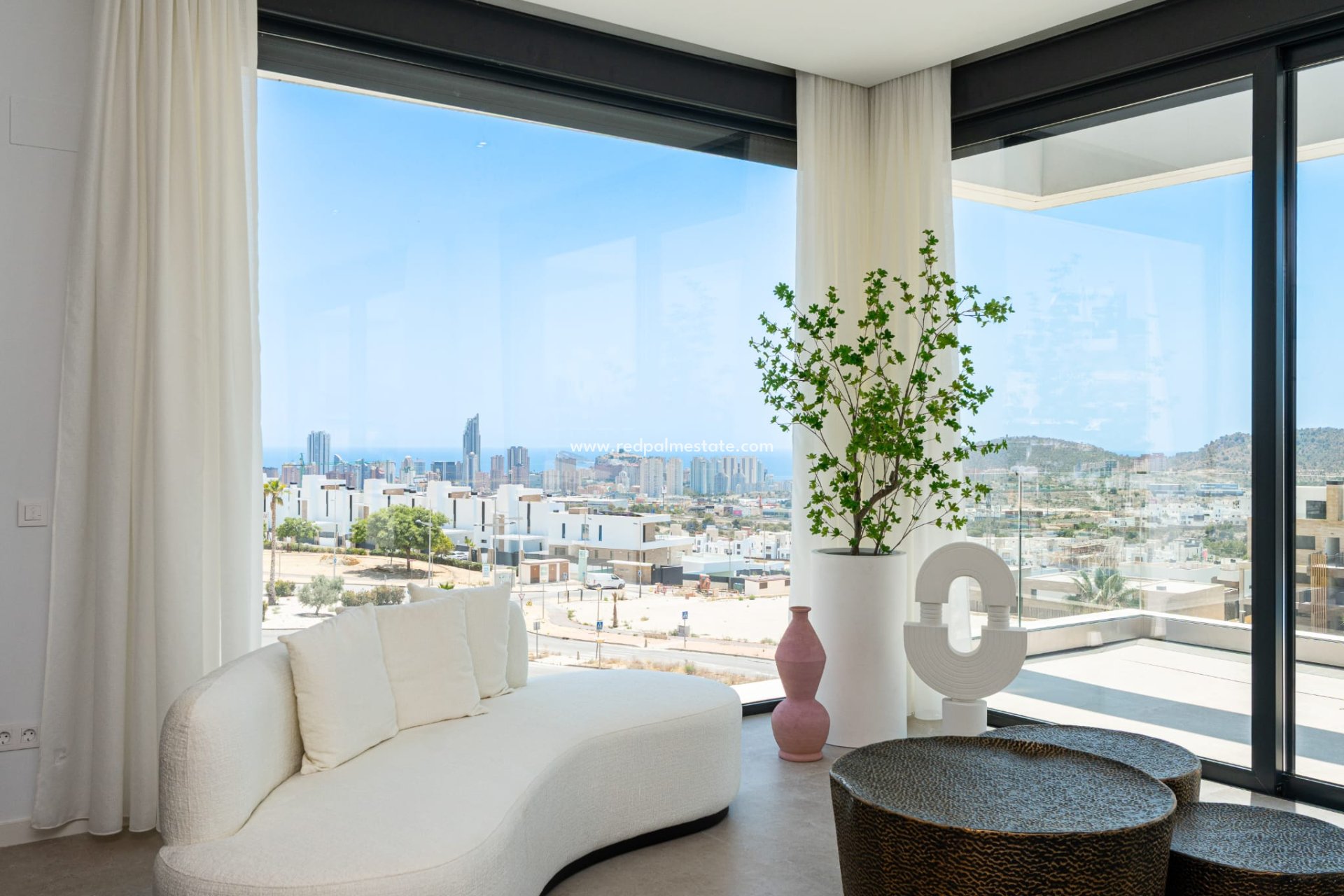 Resale - Villa -
Finestrat - Costa Blanca