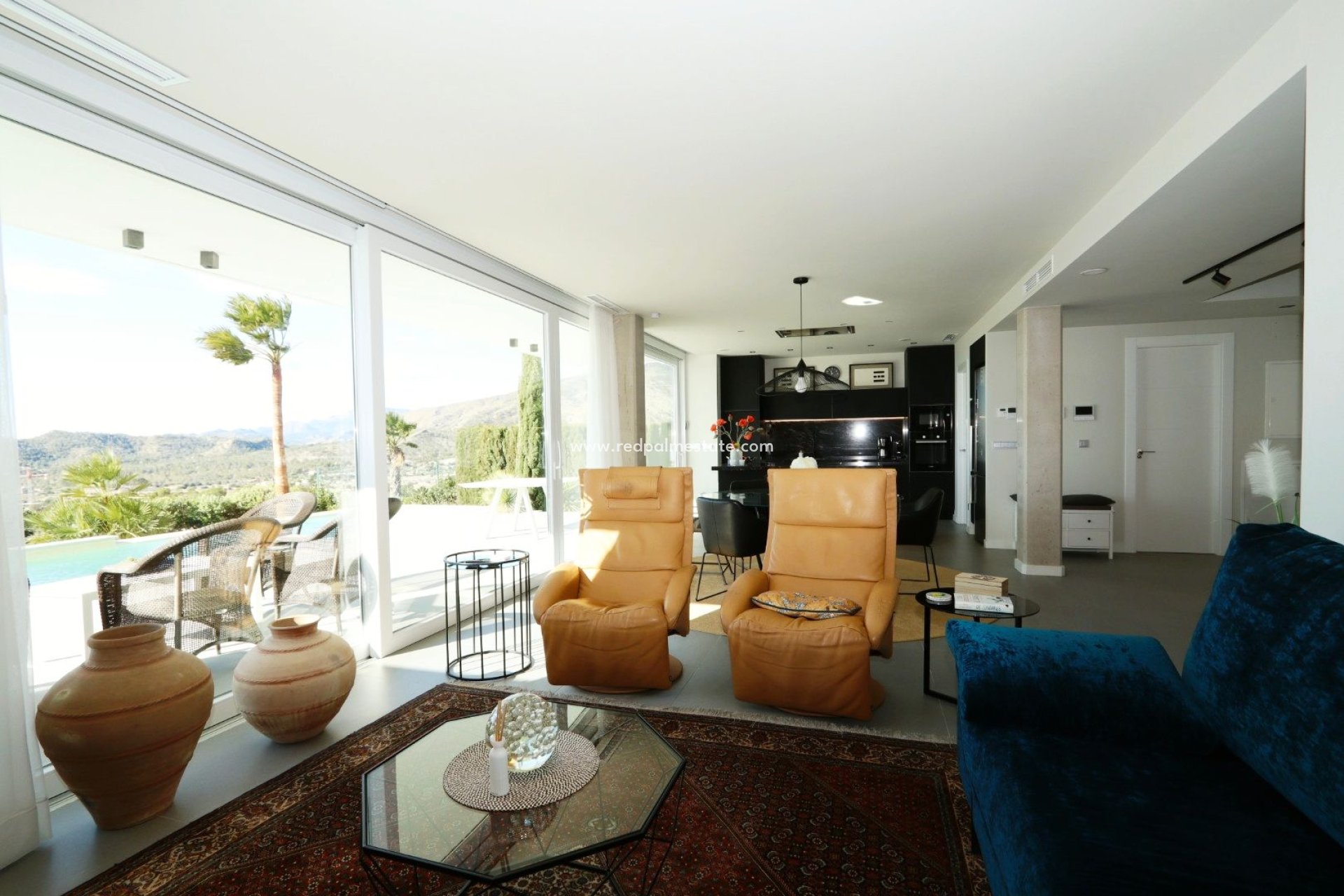 Resale - Villa -
Finestrat