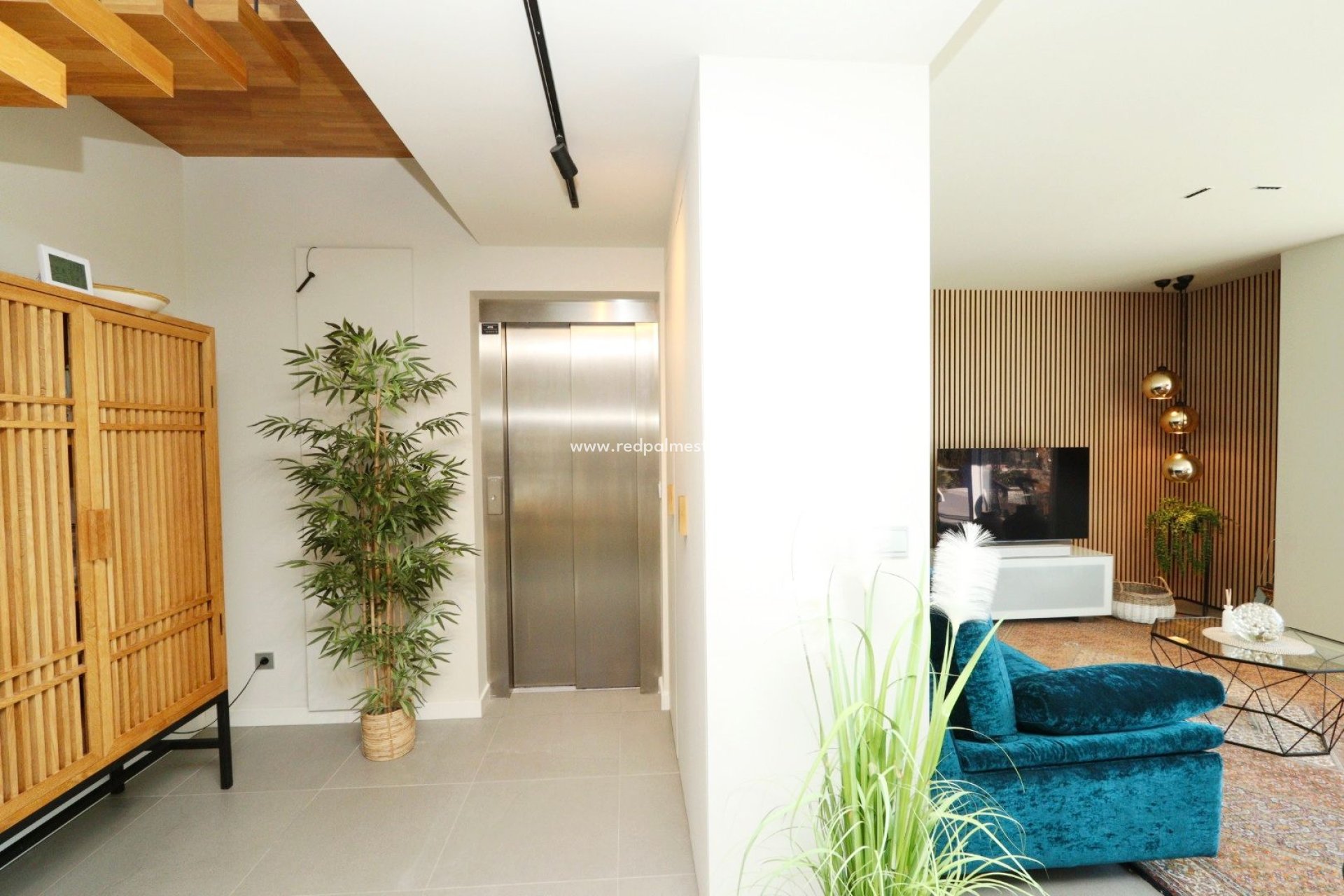 Resale - Villa -
Finestrat