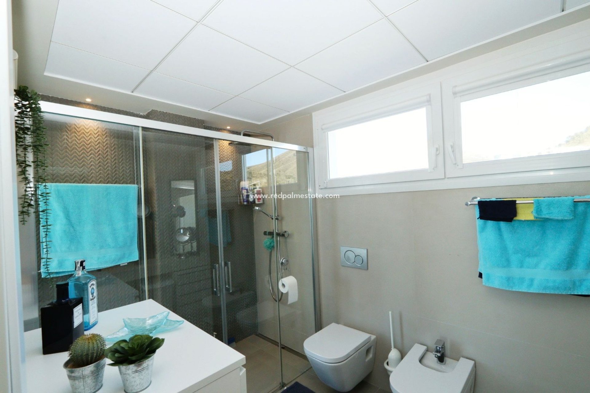 Resale - Villa -
Finestrat