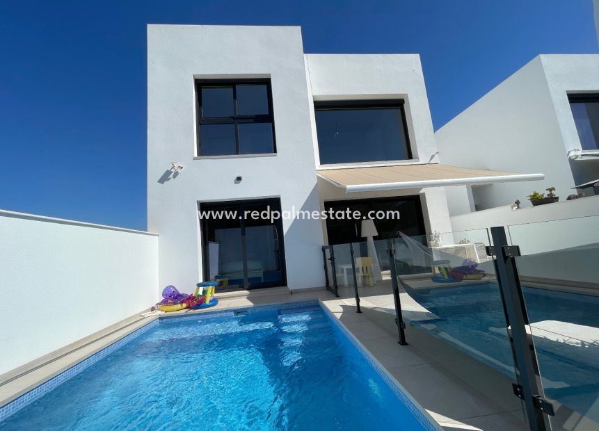 Resale - Villa -
Formentera del Segura - Formentera De Segura