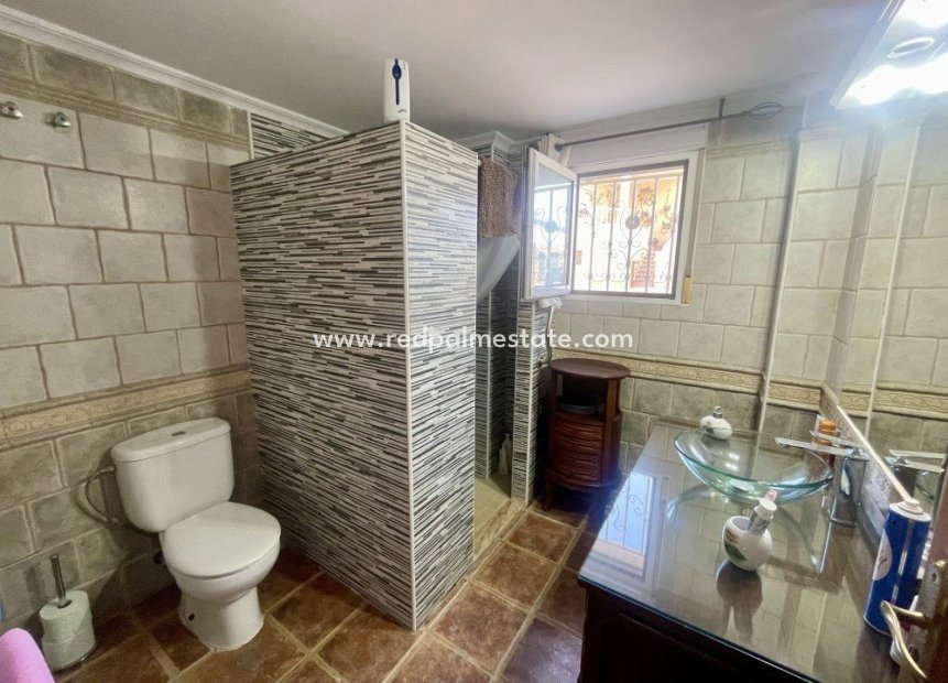 Resale - Villa -
Formentera del Segura - Formentera De Segura