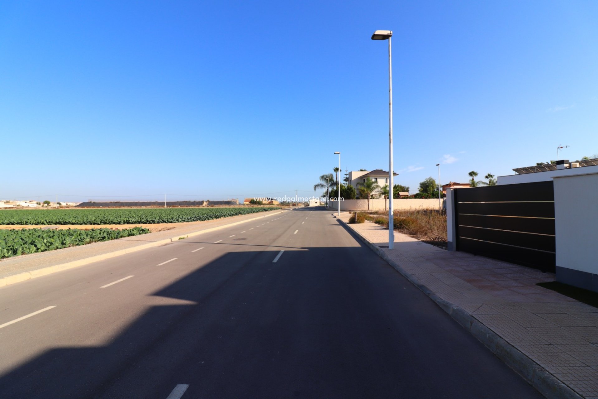 Resale - Villa -
Formentera del Segura