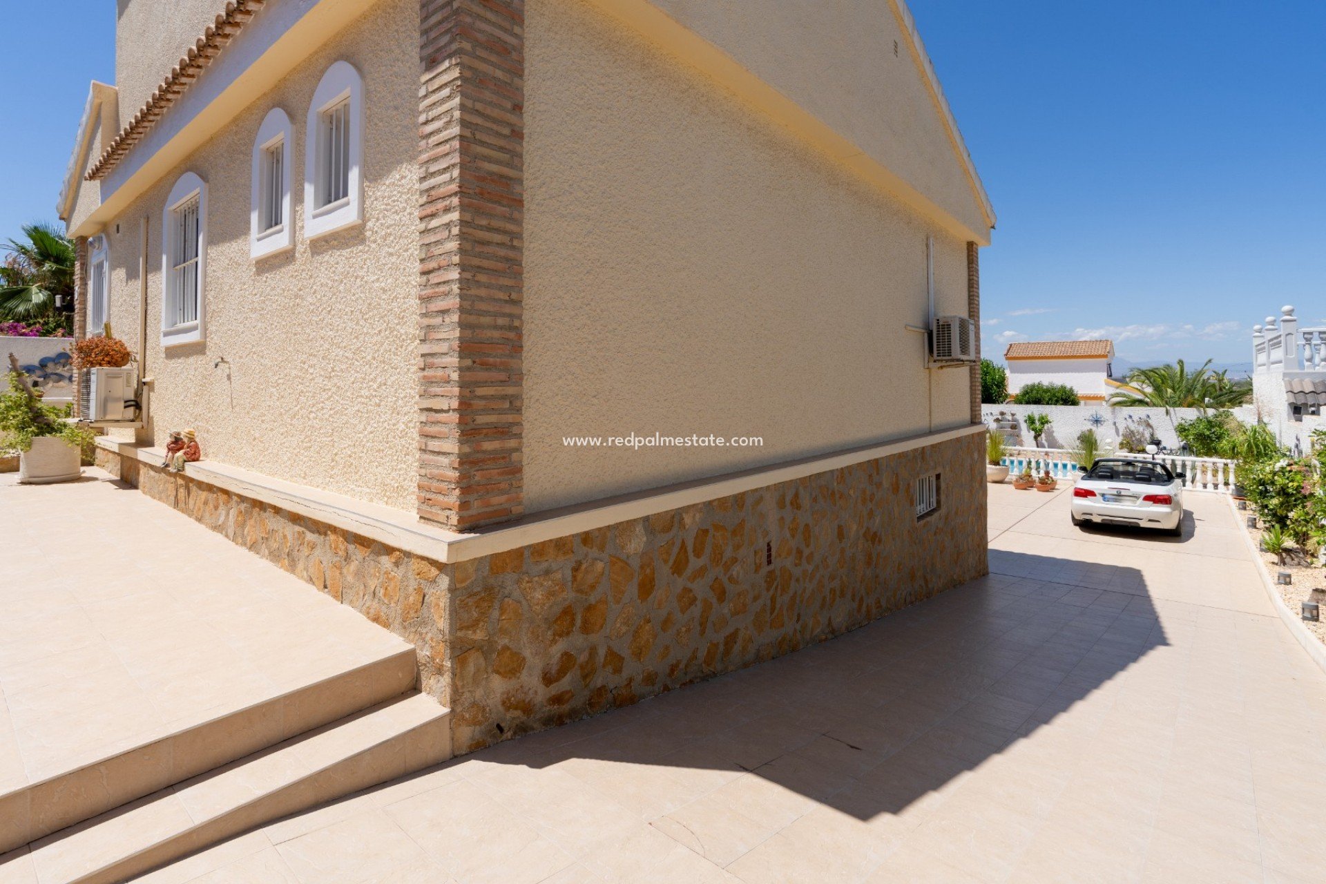 Resale - Villa -
Gran Alacant - Monte Y Mar Bajo