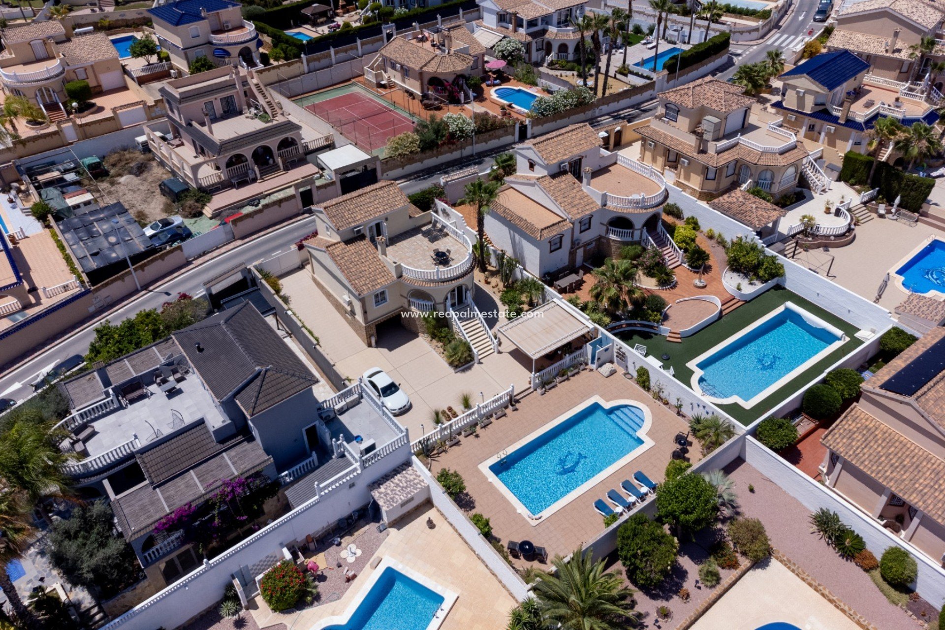 Resale - Villa -
Gran Alacant - Monte Y Mar Bajo