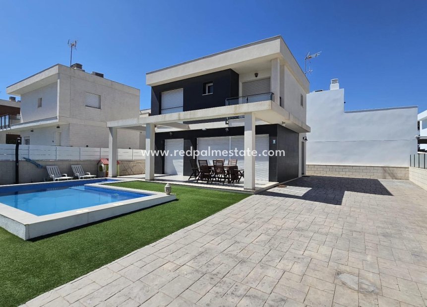 Resale - Villa -
Gran Alacant - Monte Y Mar Bajo