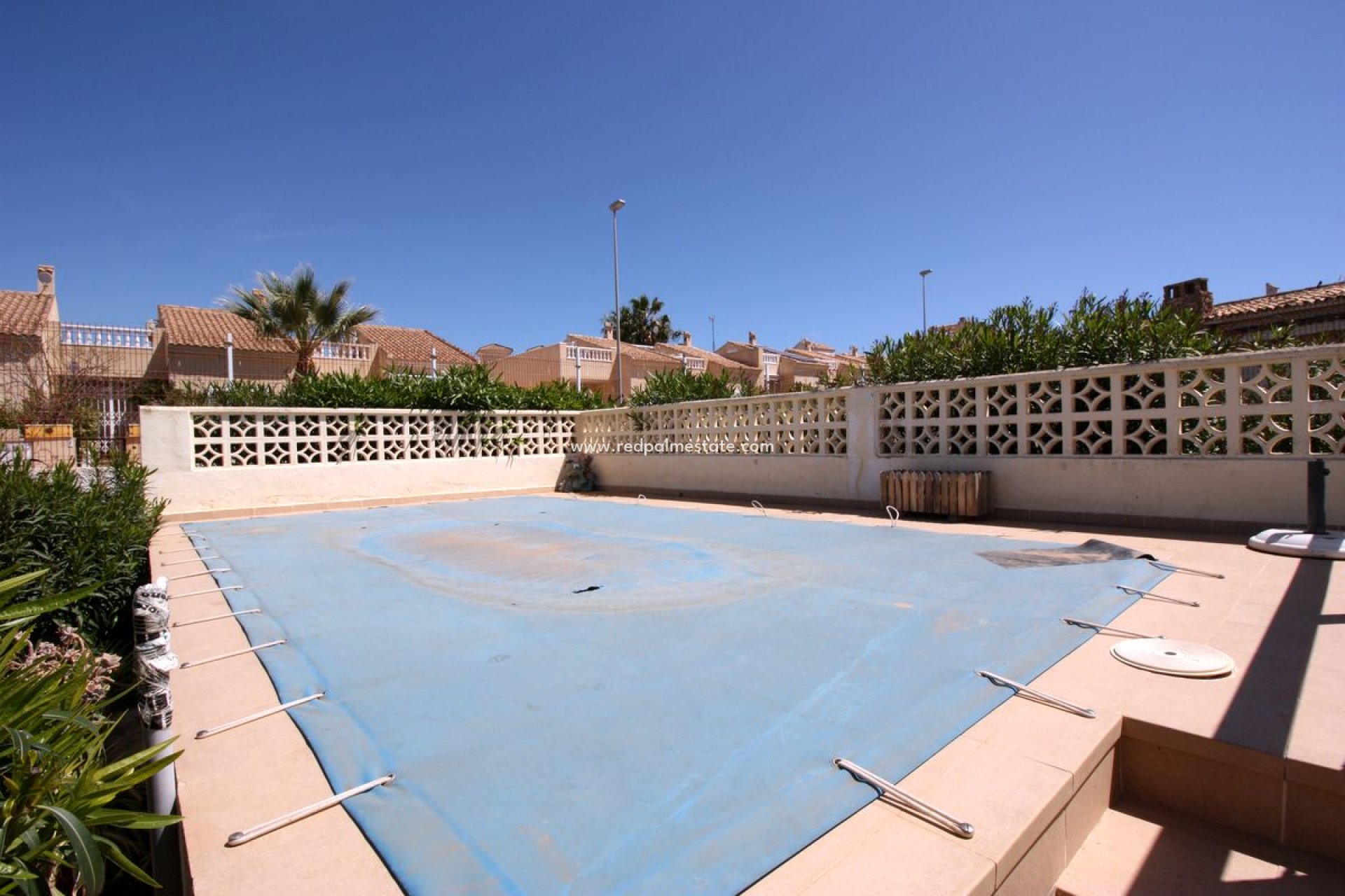 Resale - Villa -
Guardamar del Segura - Costa Blanca