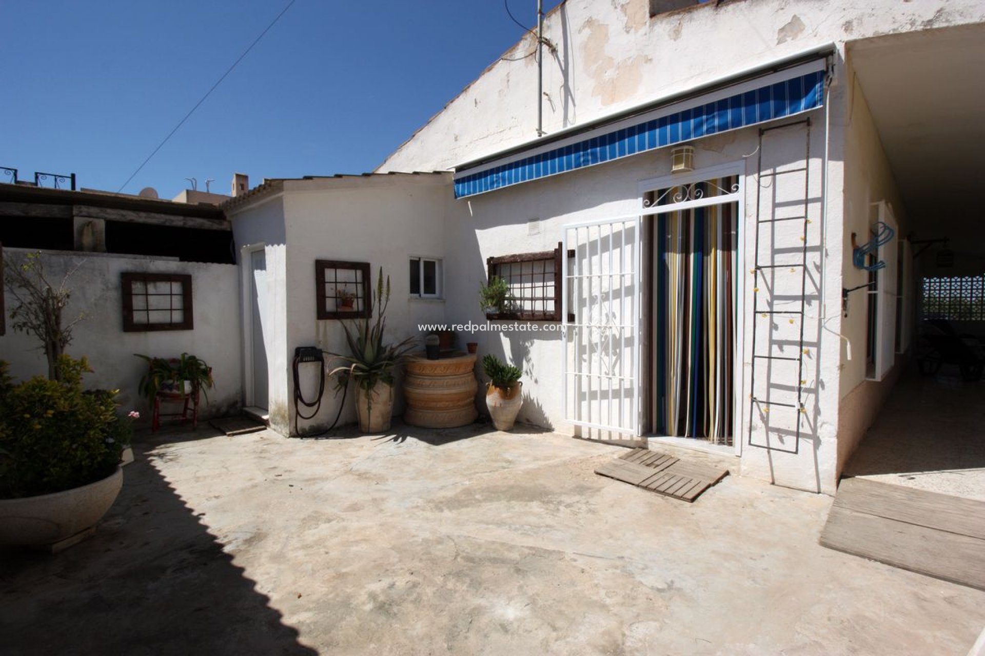 Resale - Villa -
Guardamar del Segura - Costa Blanca