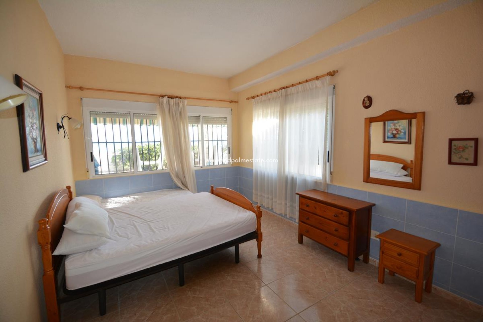 Resale - Villa -
Guardamar del Segura - Costa Blanca