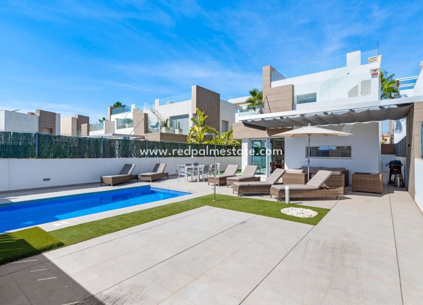 Resale - Villa -
Guardamar del Segura - Costa Blanca