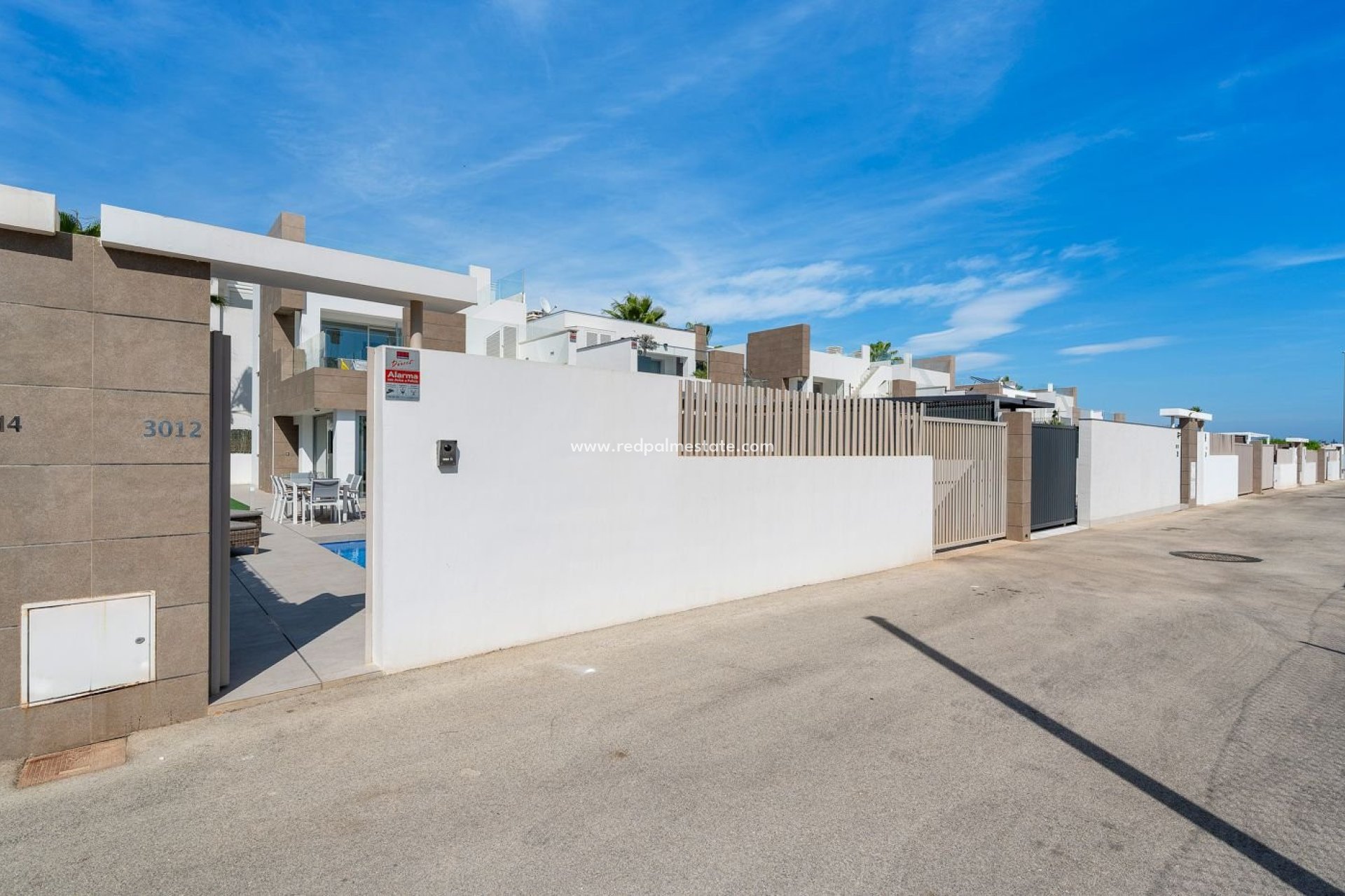 Resale - Villa -
Guardamar del Segura - Costa Blanca