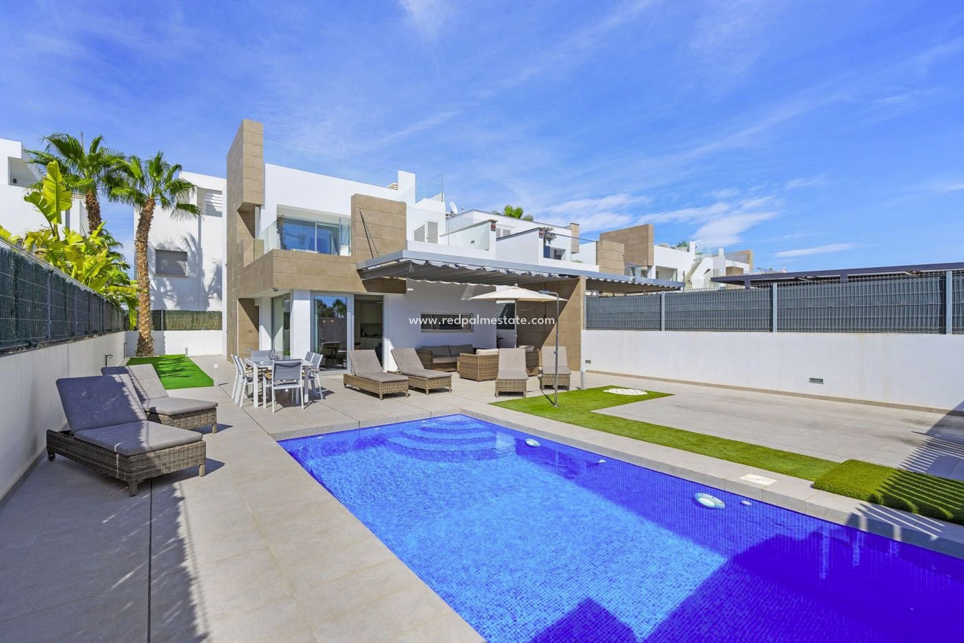 Resale - Villa -
Guardamar del Segura - Costa Blanca