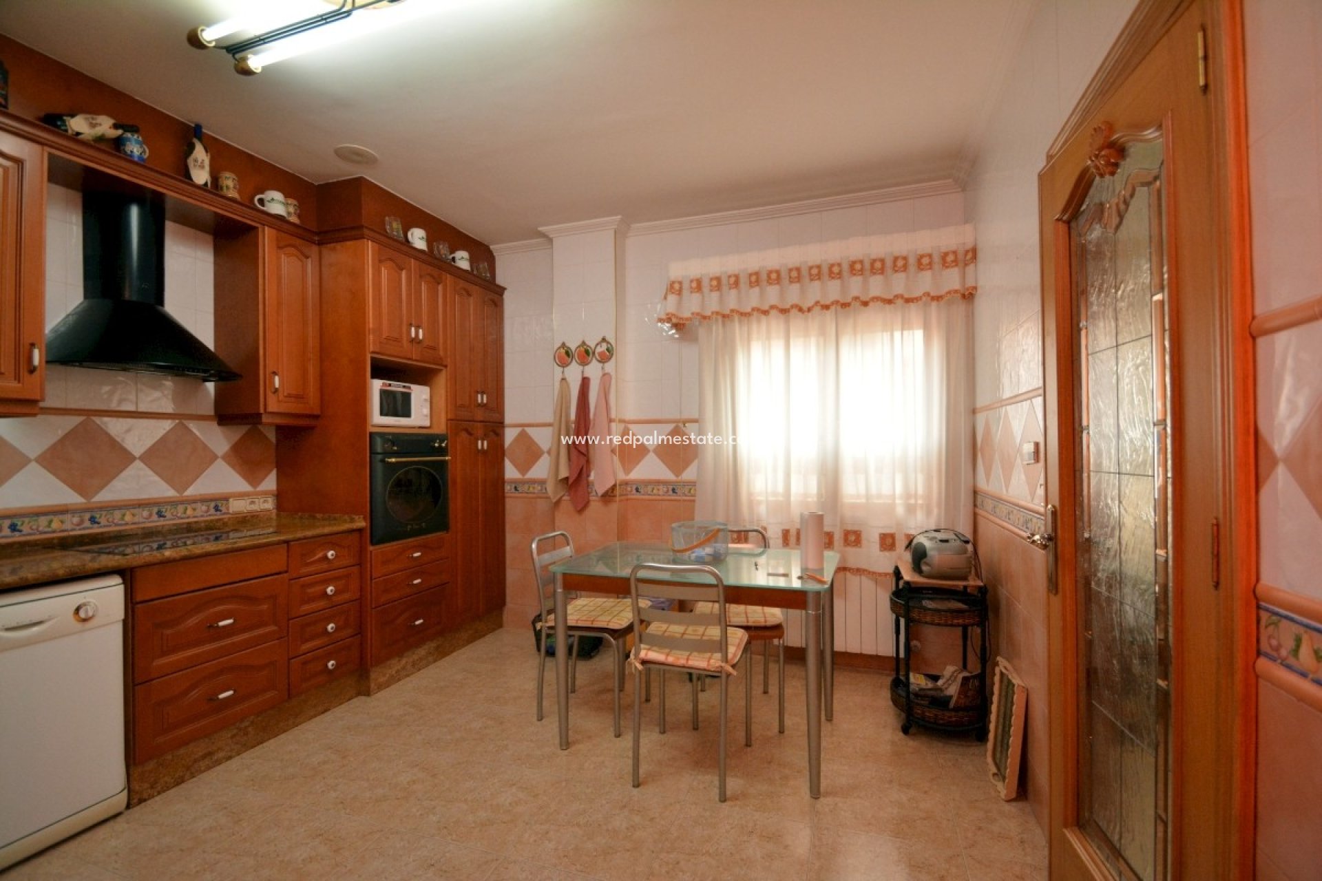 Resale - Villa -
Guardamar del Segura - Costa Blanca