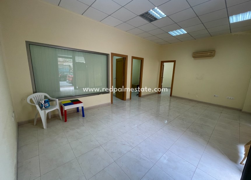 Resale - Villa -
Guardamar del Segura - Costa Blanca