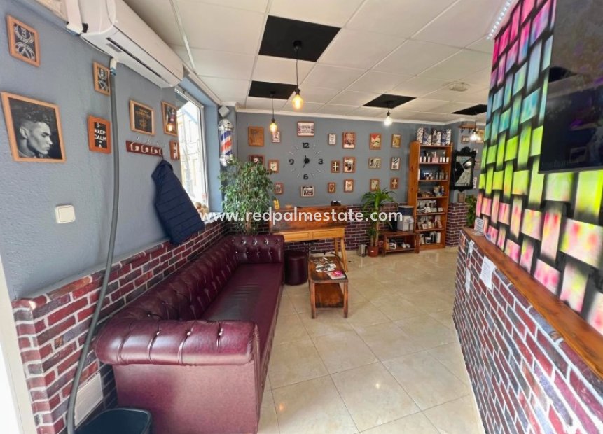 Resale - Villa -
Guardamar del Segura - Costa Blanca