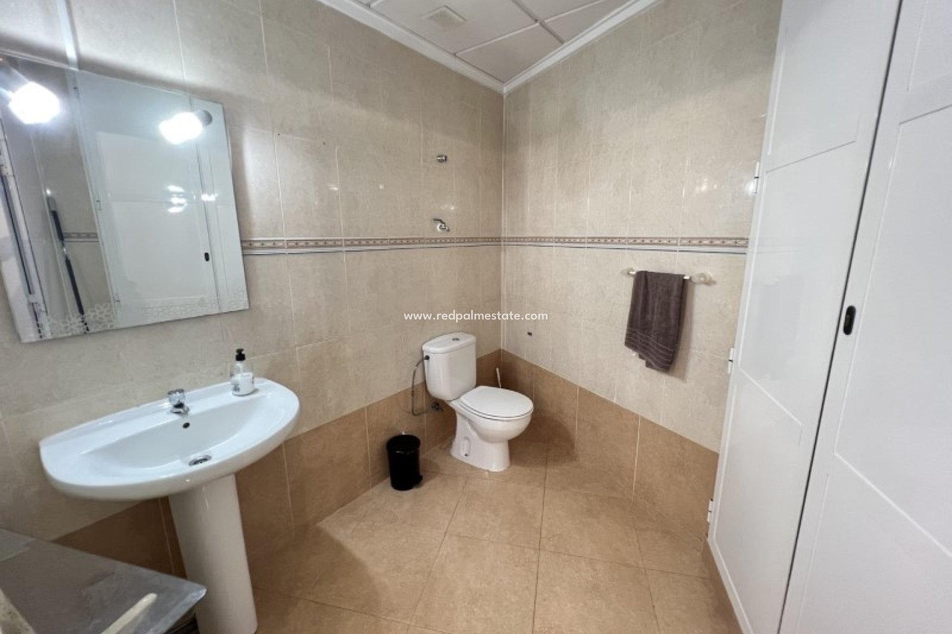 Resale - Villa -
Guardamar del Segura - Costa Blanca