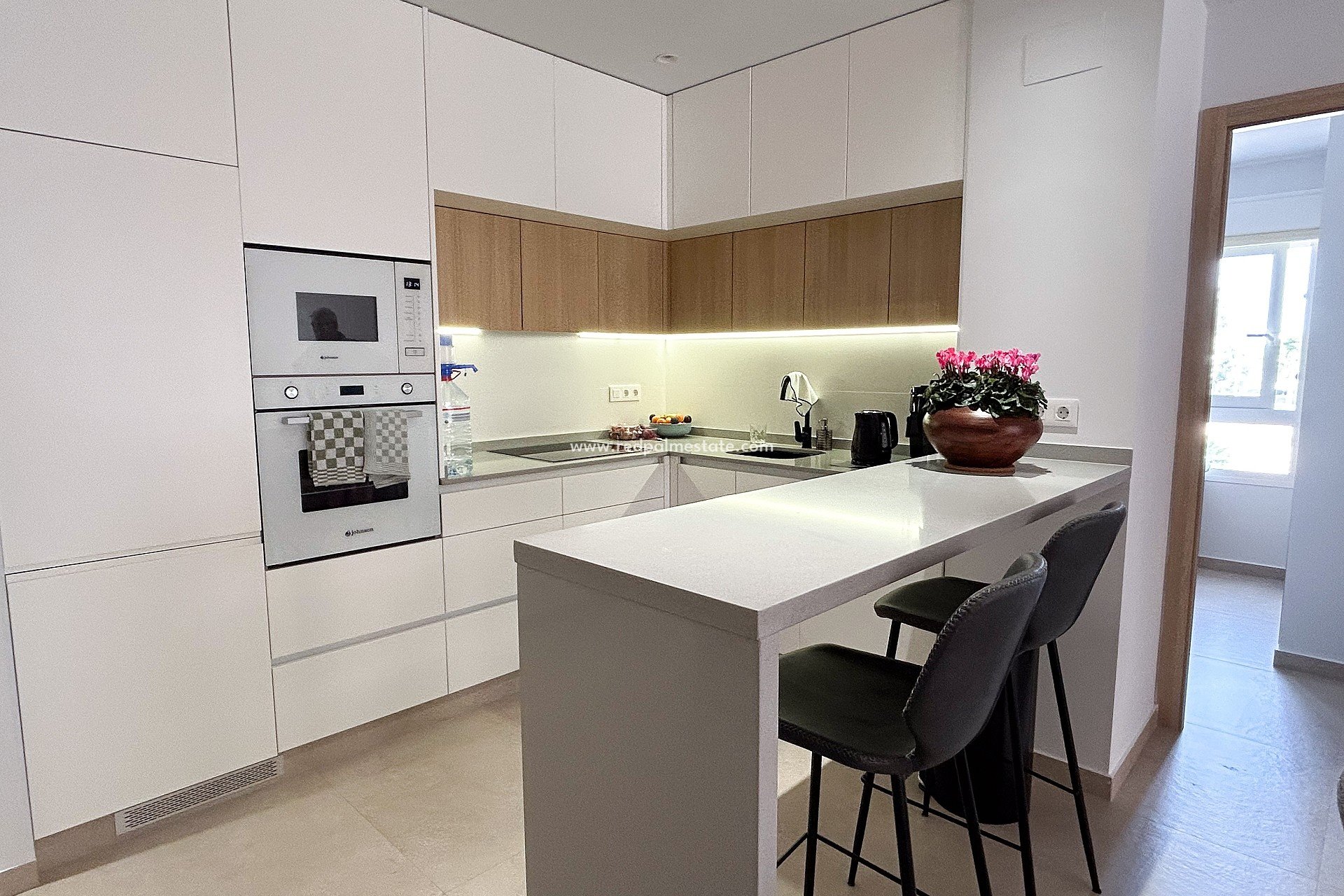 Resale - Villa -
Guardamar del Segura - El Raso