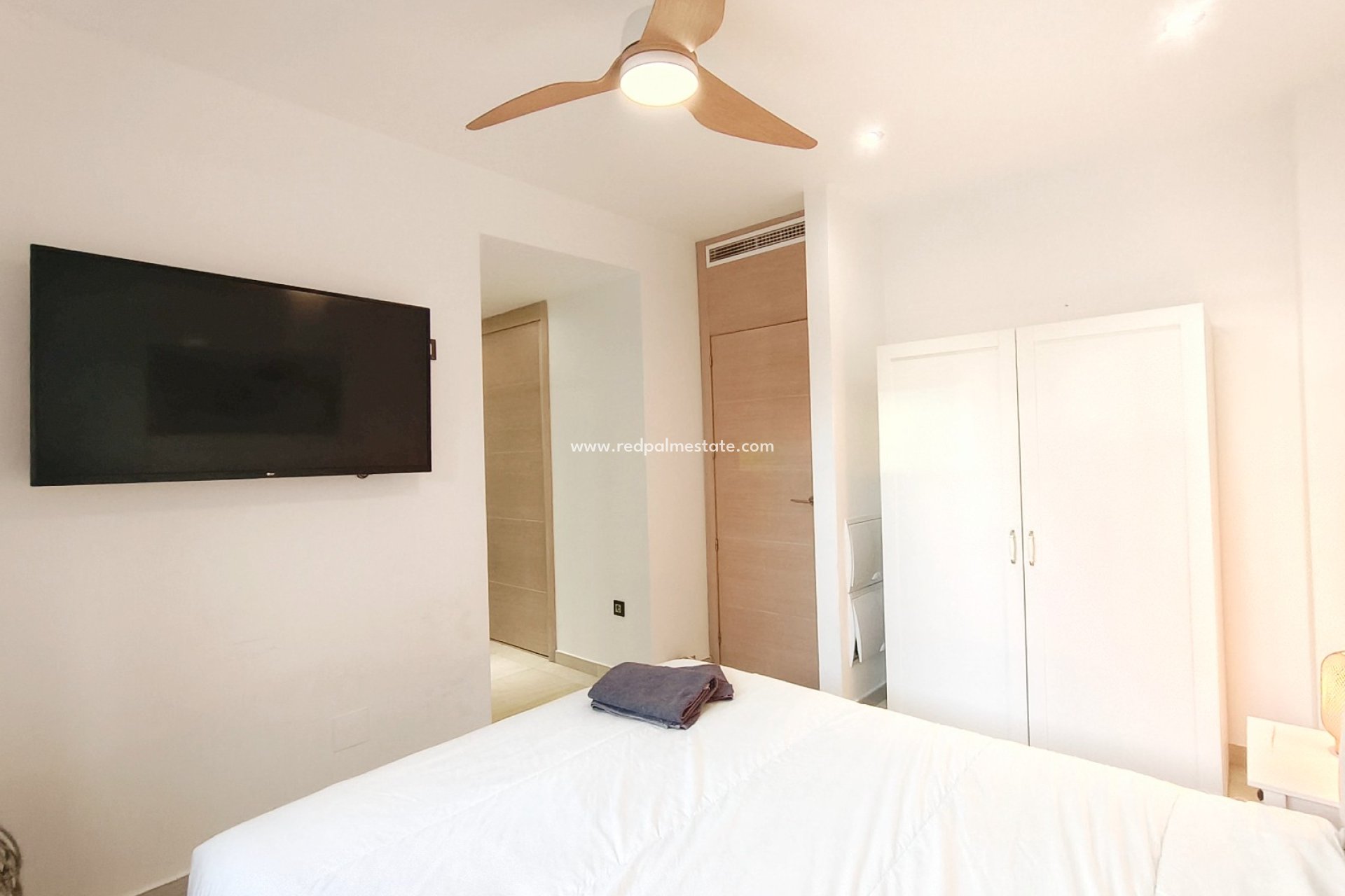 Resale - Villa -
Guardamar del Segura - El Raso