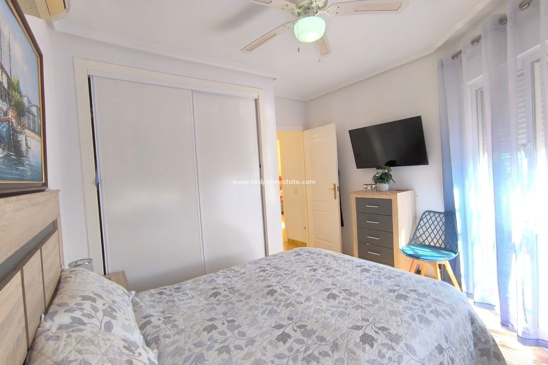 Resale - Villa -
Guardamar del Segura - El Raso