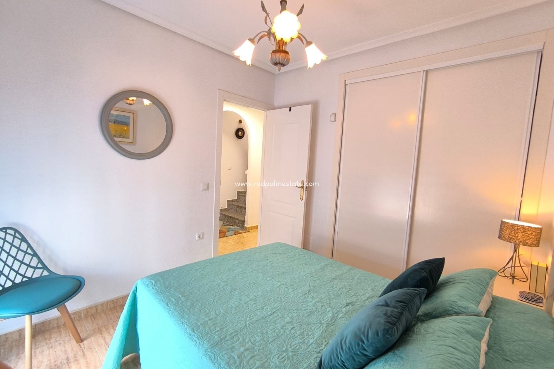 Resale - Villa -
Guardamar del Segura - El Raso