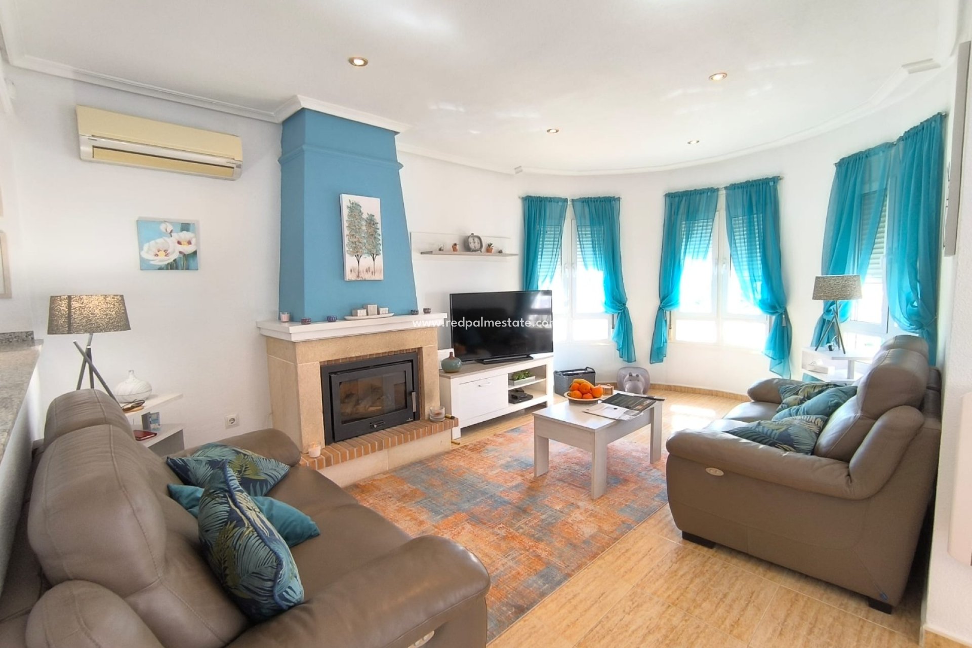 Resale - Villa -
Guardamar del Segura - El Raso