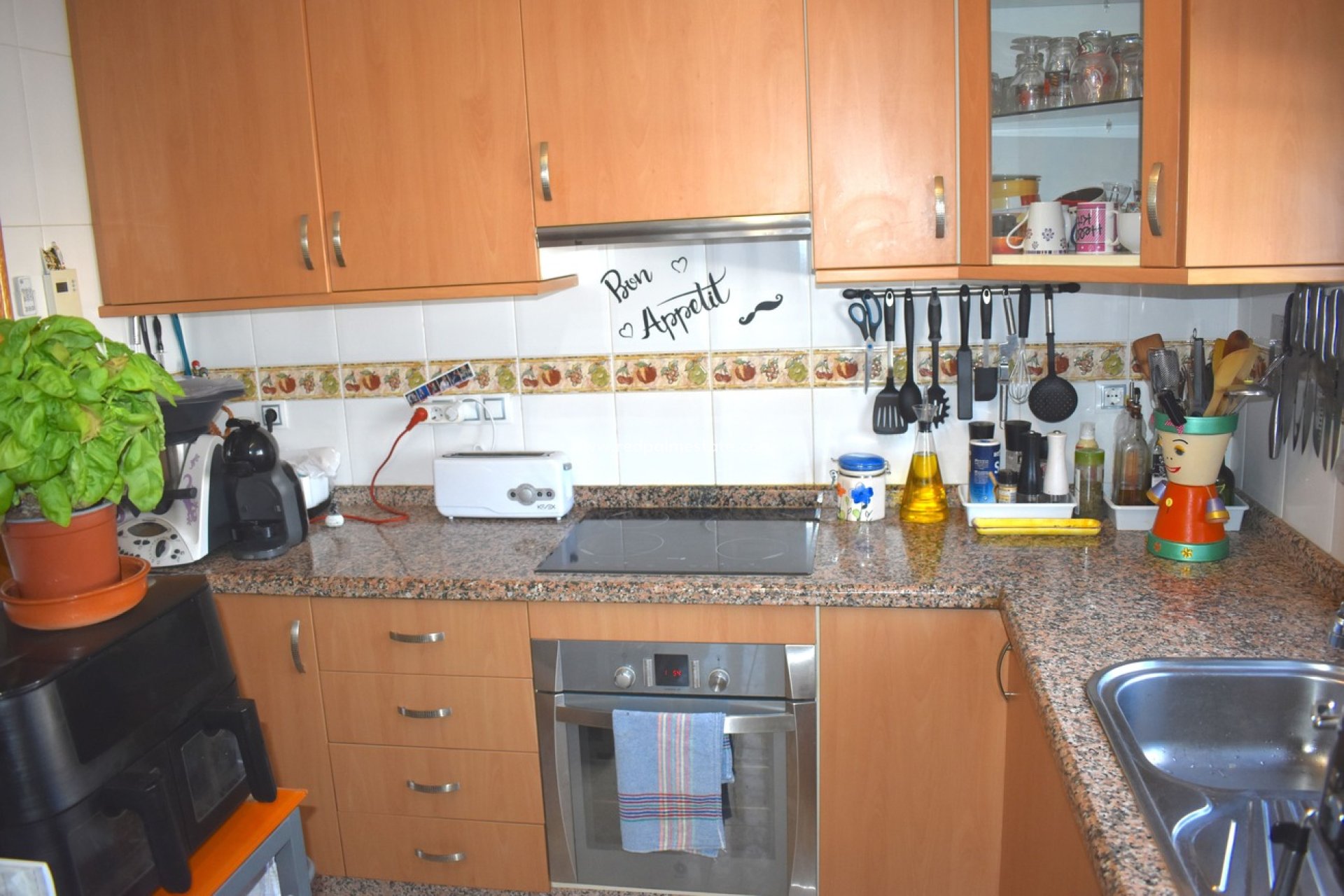 Resale - Villa -
Guardamar del Segura - Guardamar