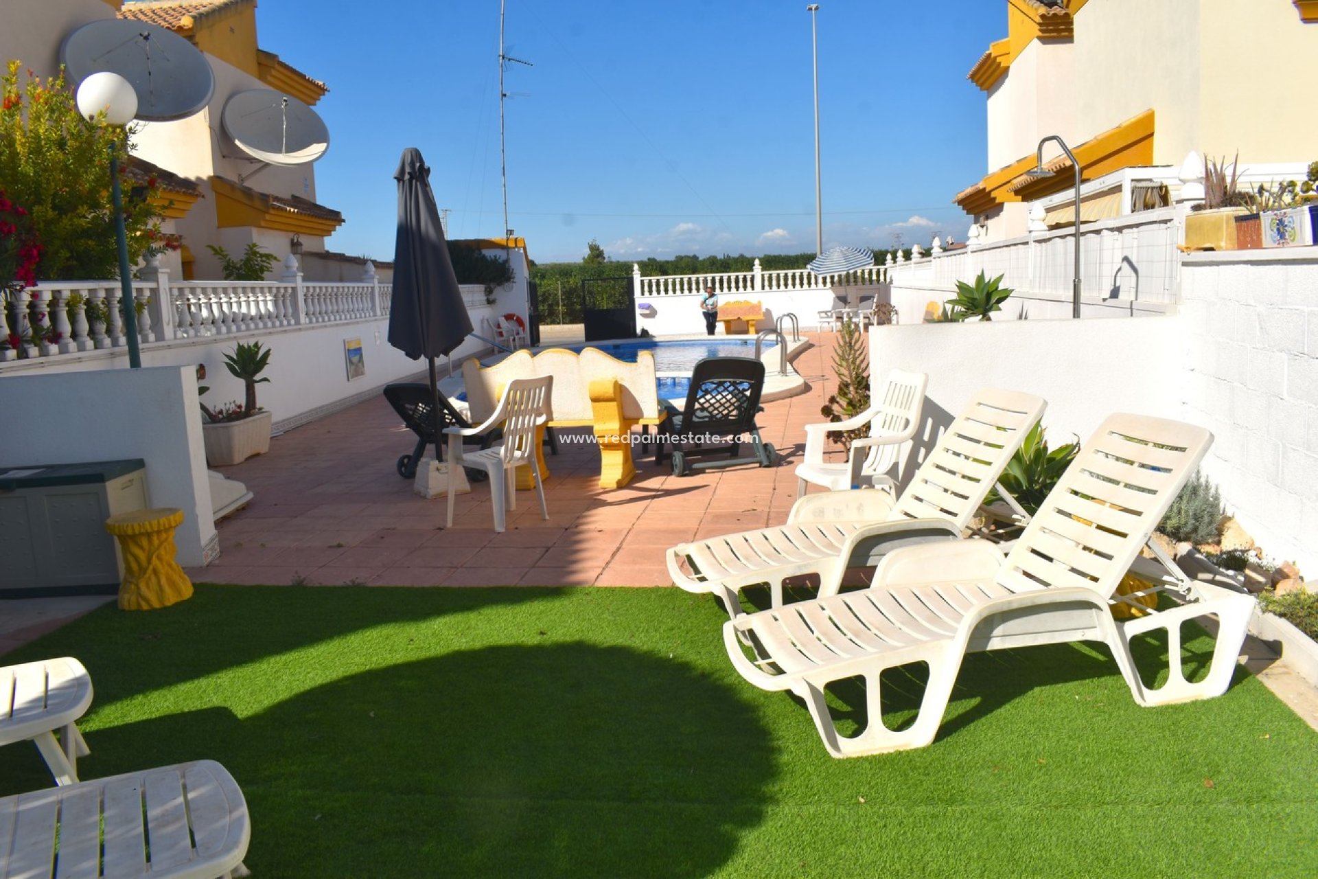 Resale - Villa -
Guardamar del Segura - Guardamar