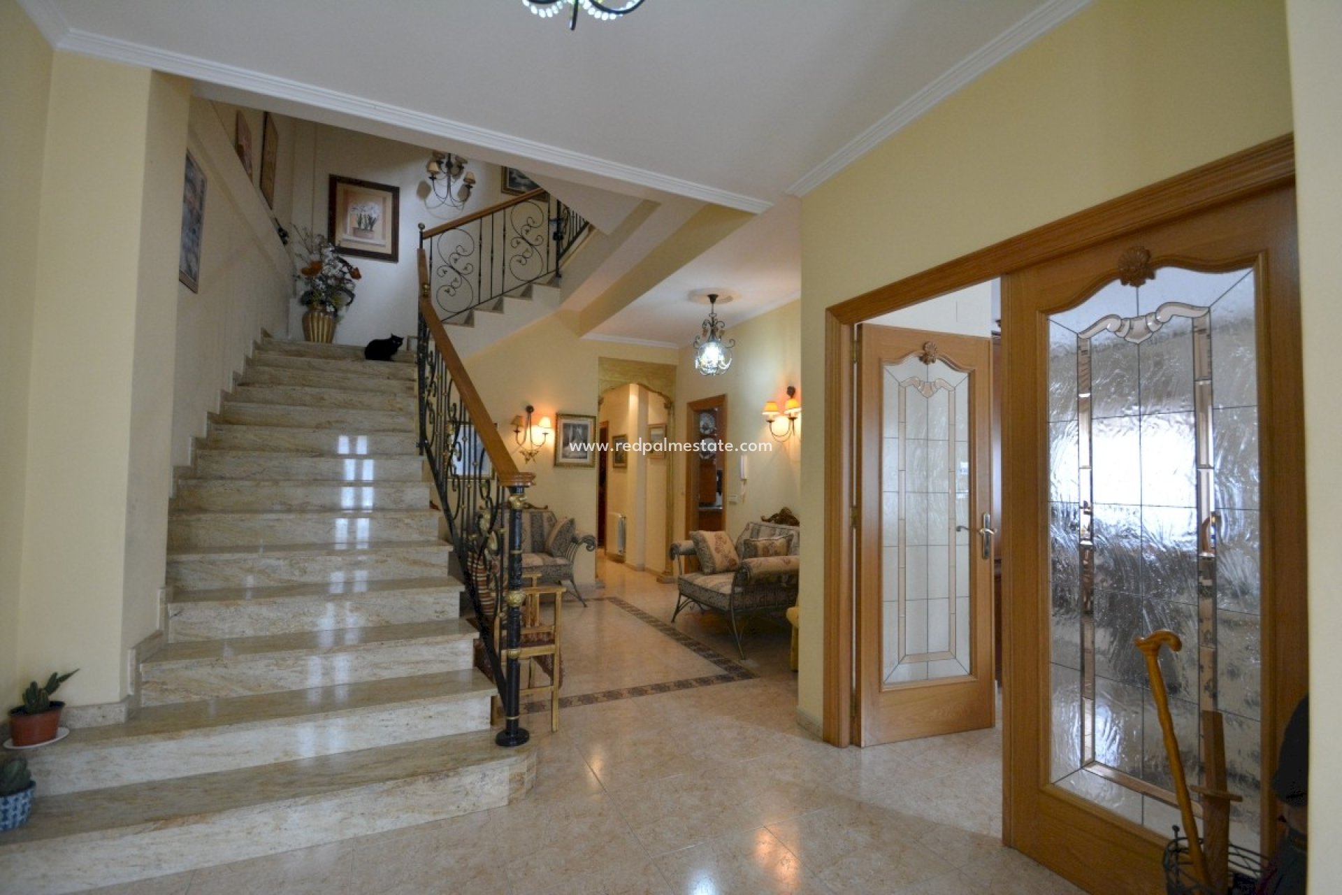 Resale - Villa -
Guardamar del Segura - Guardamar