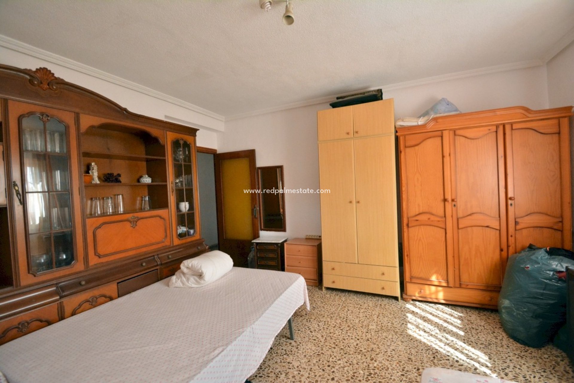 Resale - Villa -
Guardamar del Segura - Guardamar