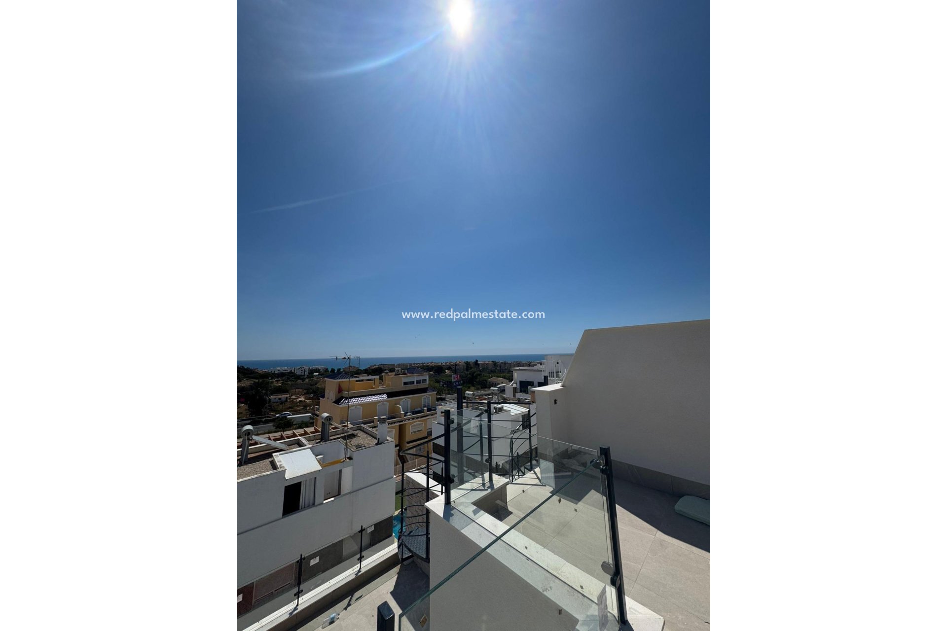 Resale - Villa -
Guardamar del Segura - Guardamar