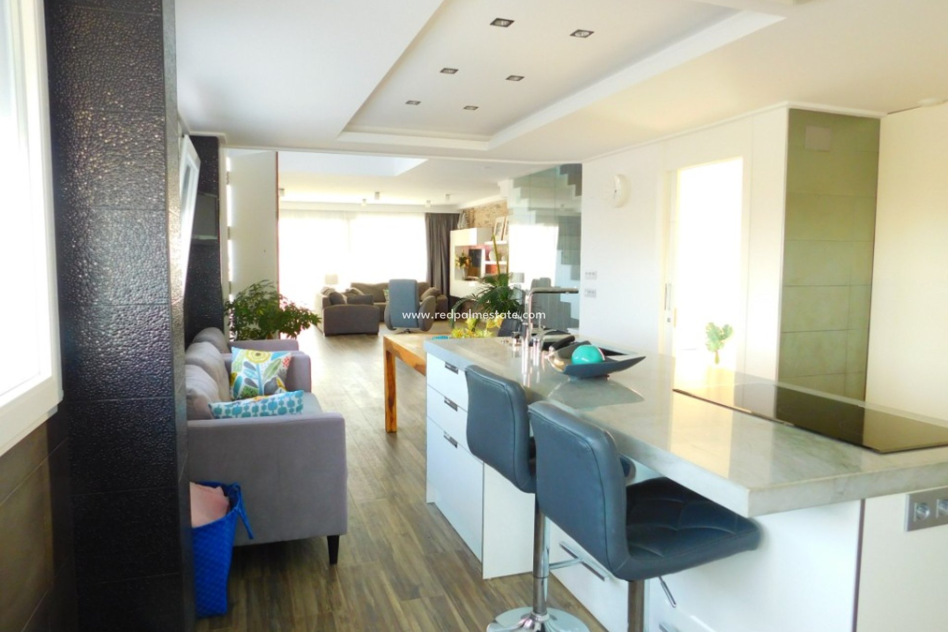 Resale - Villa -
Guardamar del Segura - Guardamar