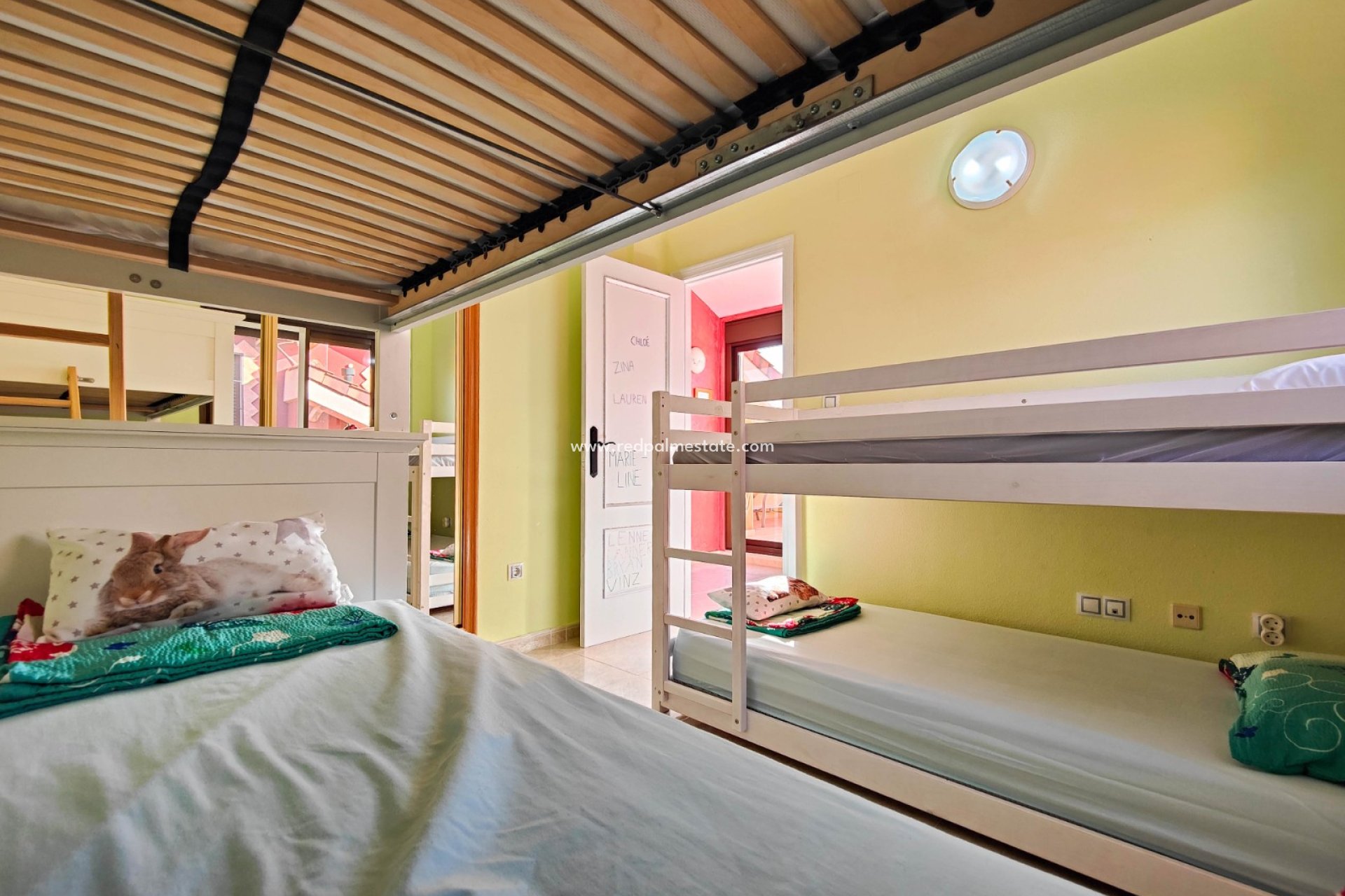 Resale - Villa -
Guardamar del Segura - Guardamar