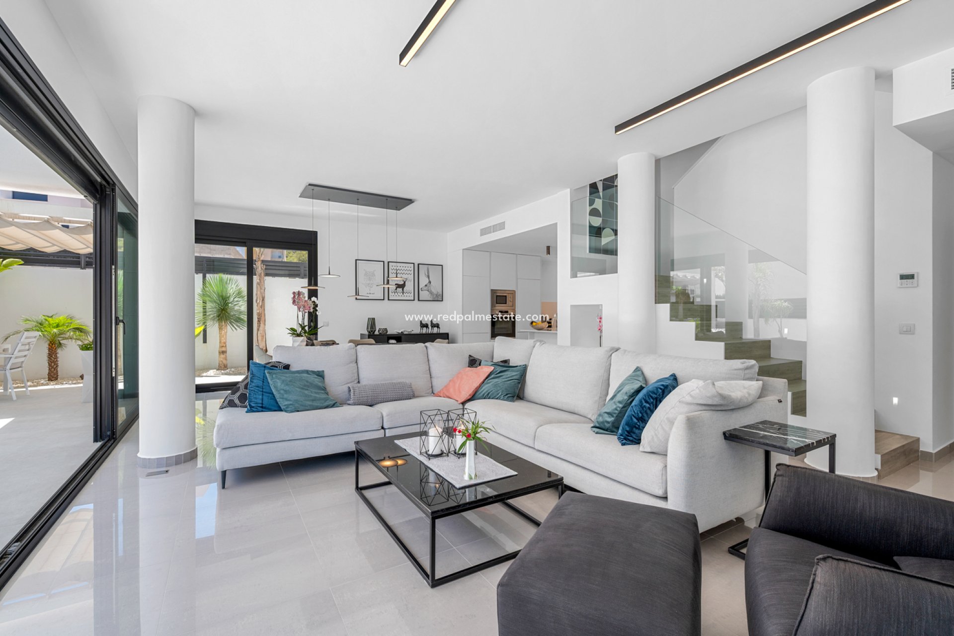 Resale - Villa -
Guardamar del Segura - Guardamar