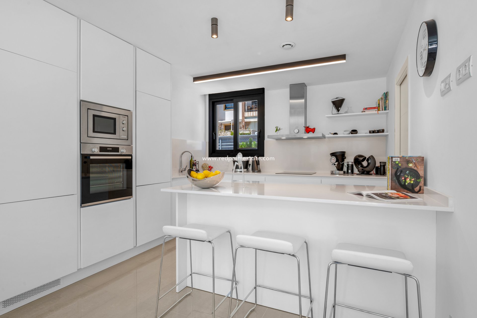 Resale - Villa -
Guardamar del Segura - Guardamar