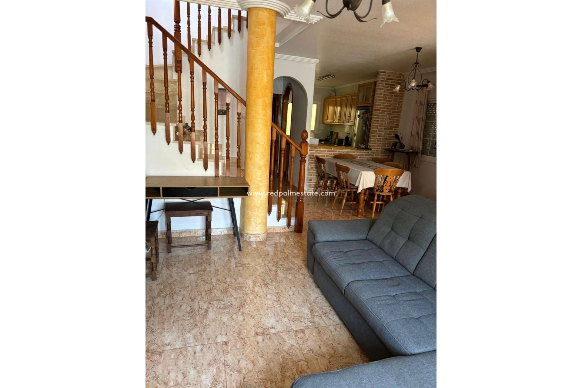 Resale - Villa -
Guardamar del Segura - raso