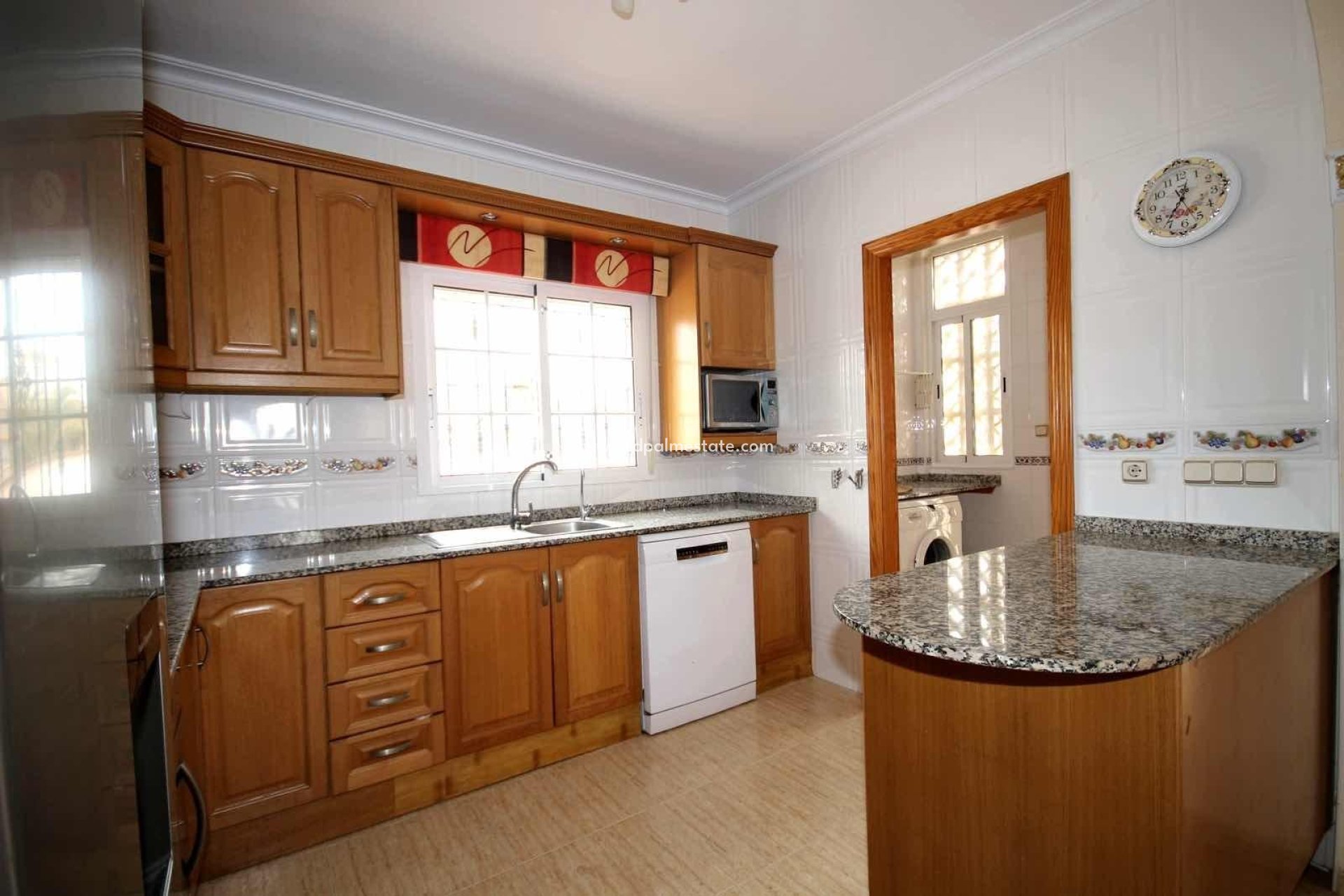 Resale - Villa -
Guardamar del Segura - Urb el raso