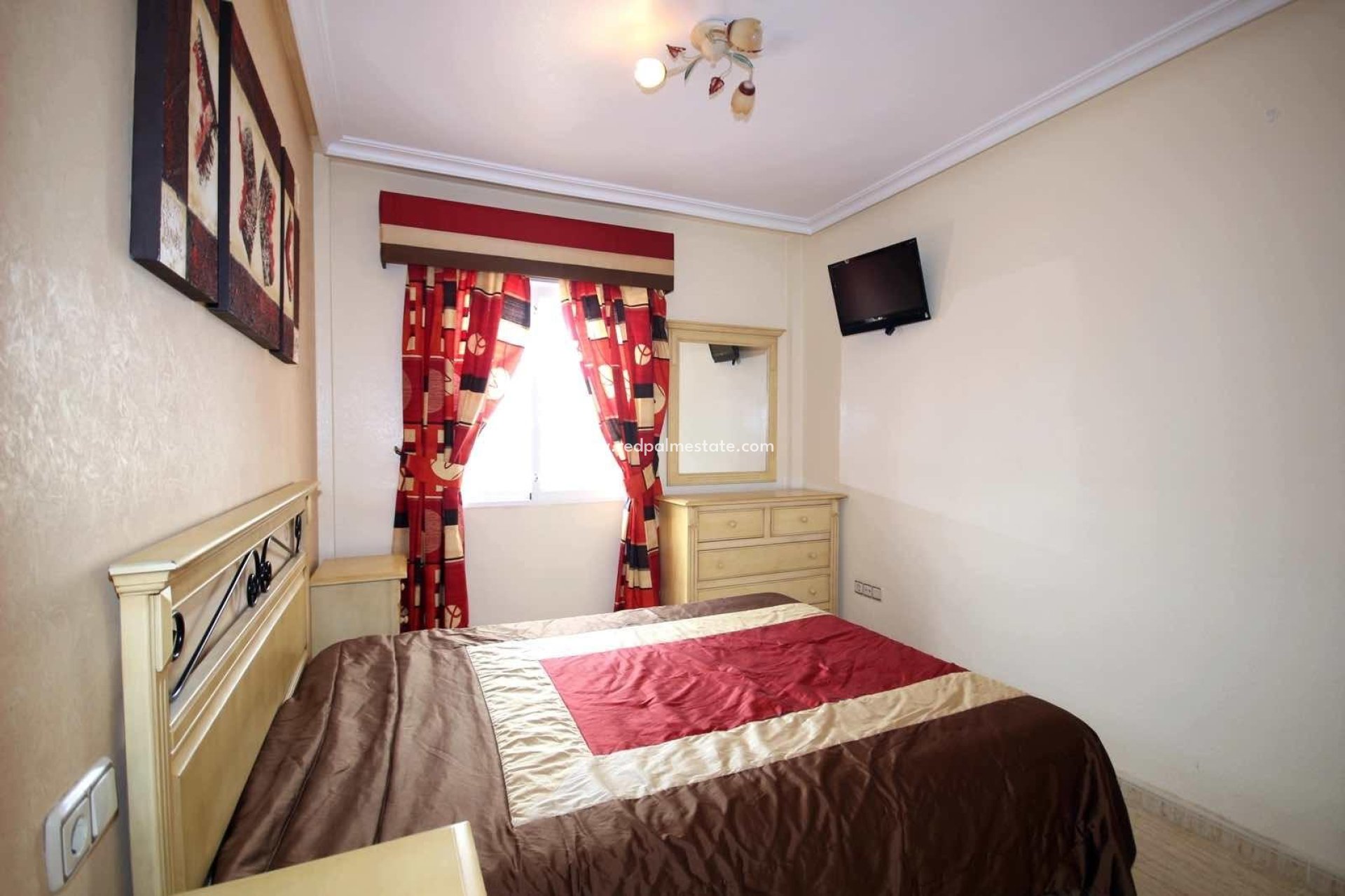 Resale - Villa -
Guardamar del Segura - Urb el raso