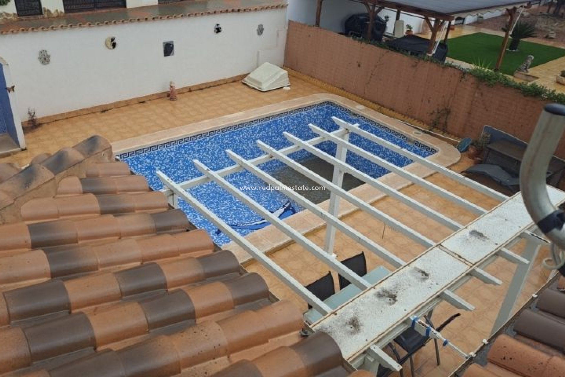 Resale - Villa -
Hondón de las Nieves - Inland