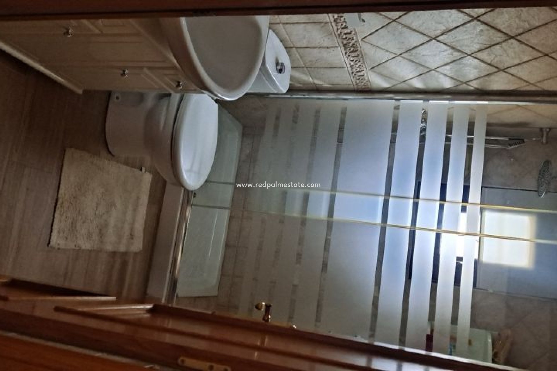 Resale - Villa -
Hondón de las Nieves - Inland